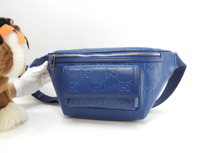 Gucci marsupio grande in pelle martellata con monogramma GG blu, borsa a tracolla/cintura, pari al nuovo @ 1