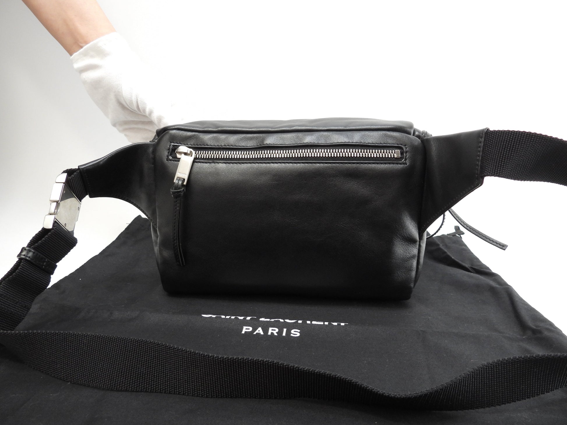 サンローラン ボディバッグ シティ レザー黒 斜め掛けショルダーバッグ 美品@ 3
