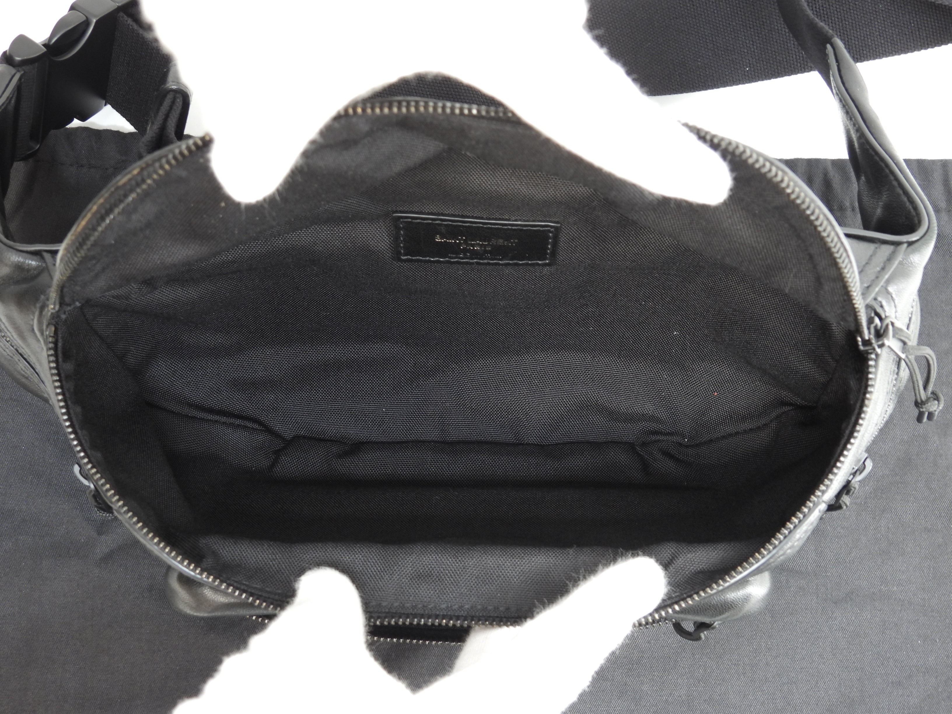 Saint Laurent marsupio Nuxx in pelle nera, borsa a tracolla, belt bag, come nuovo, @ 1