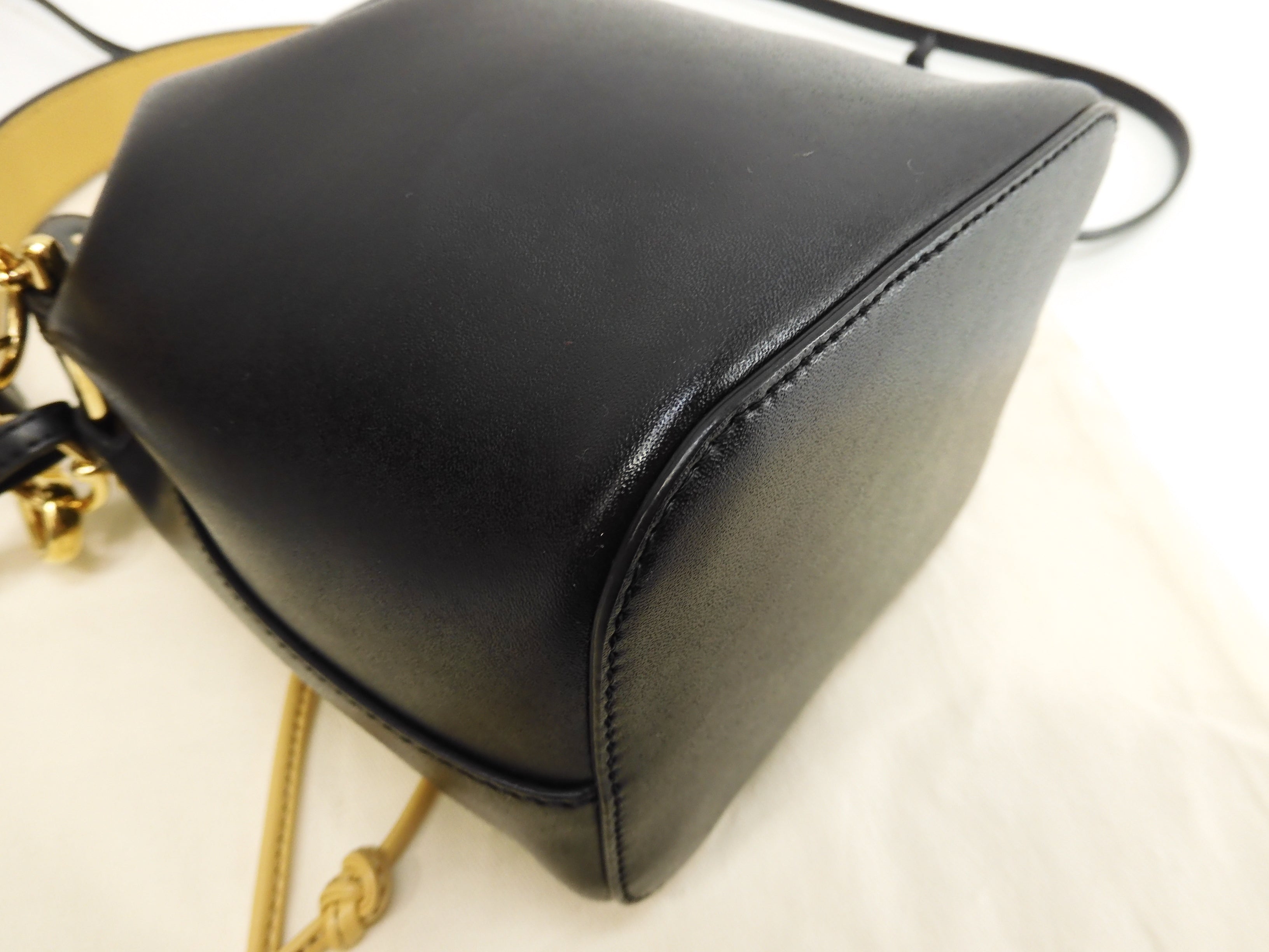 Fendi Borsa a mano Mon Tresor in pelle nera/beige pochette, ottime condizioni@ 4