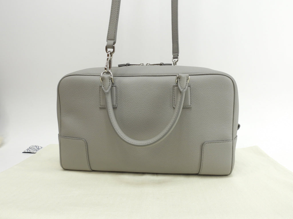 Loewe Amazona 28 con tracolla, pelle stampata grigia, borsa a mano, hardware argento, Anagram, condizioni eccellenti@062240