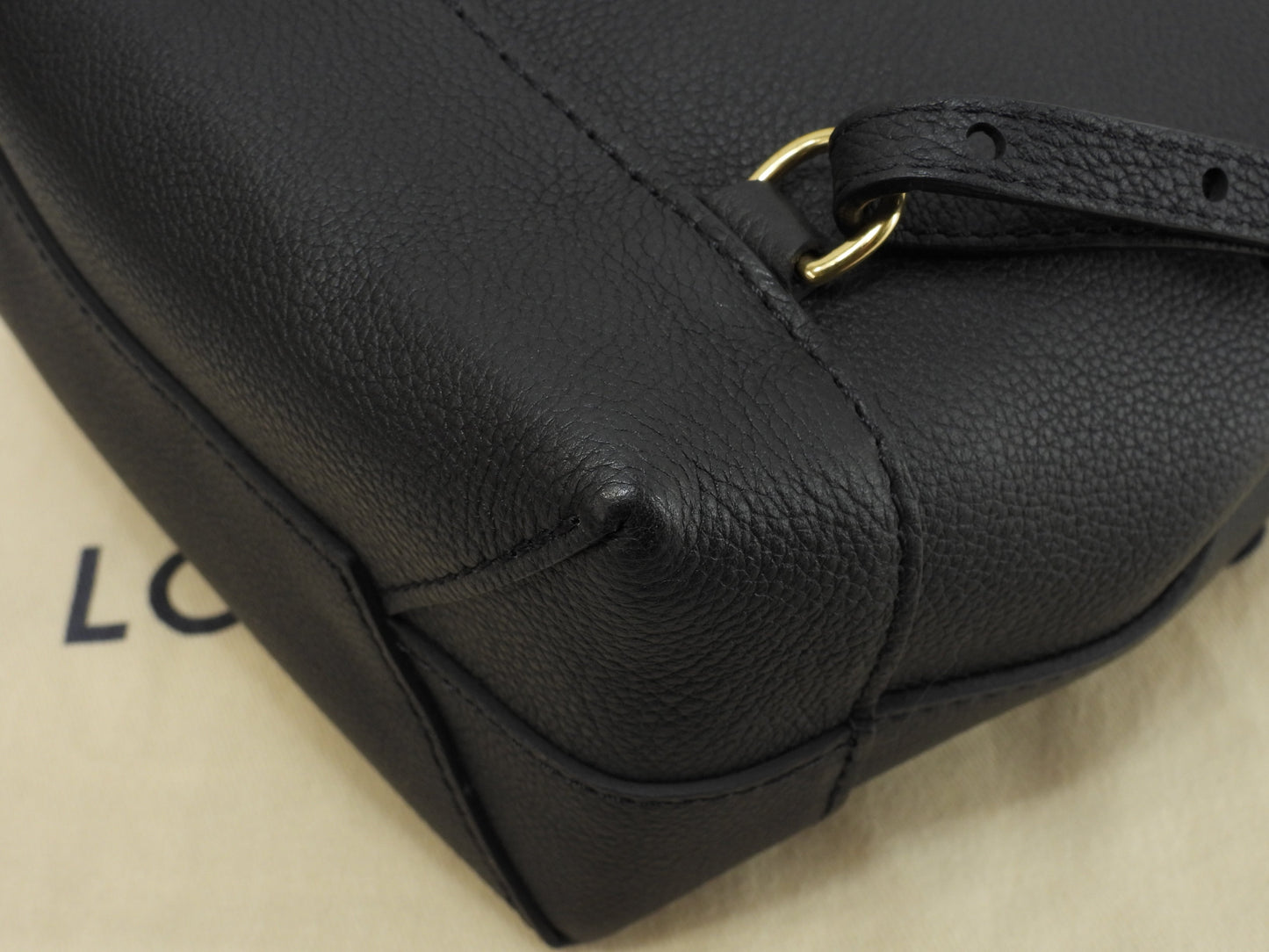 Louis Vuitton Lockme Mini M54573, full leather nero, pochette, zaino, pari al nuovo @DU0168 2