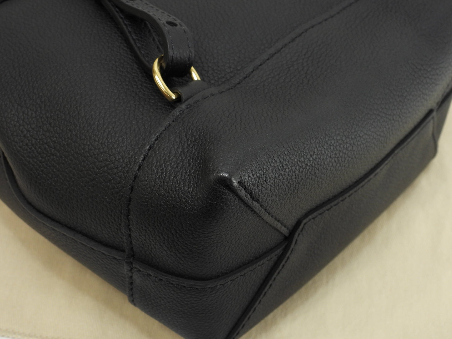 Louis Vuitton Lockme Mini M54573, full leather nero, pochette, zaino, pari al nuovo @DU0168 2
