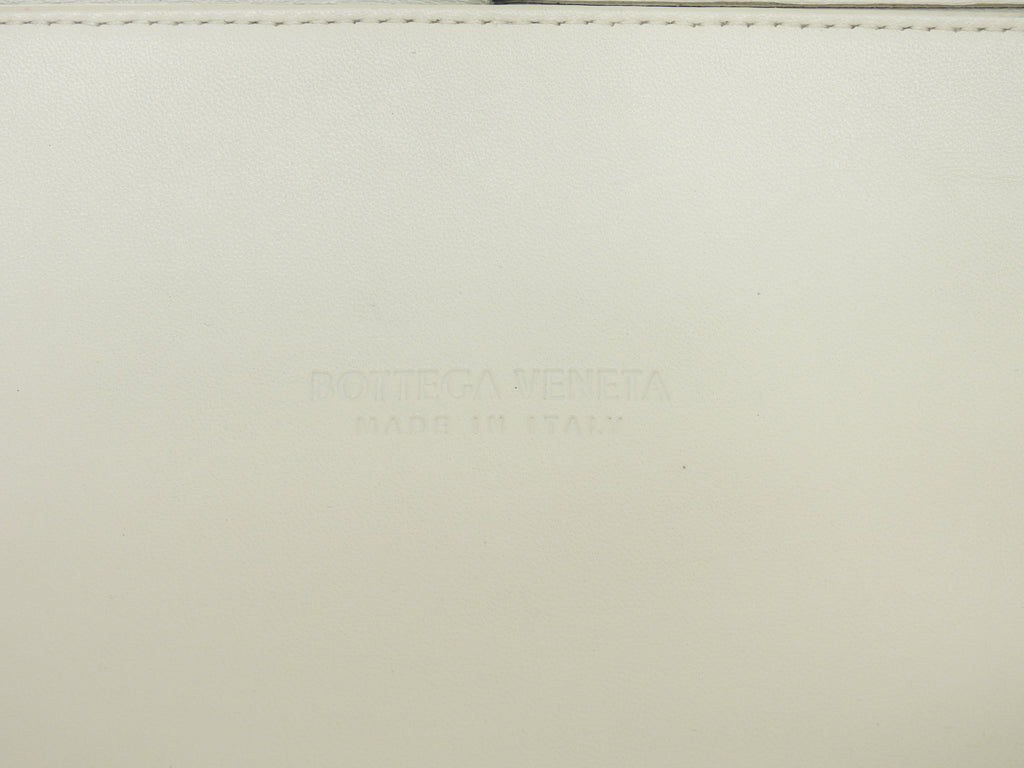 Bottega Veneta Borsa tote grande Large Arco in pelle bianca e nera Borsa a tracolla grande@B08470724Q