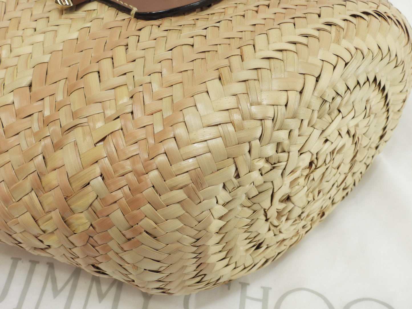 Borsa tote Jimmy Choo MAREESY con logo, rafia naturale/tan, borsa di paglia piccola @TWWHPT
