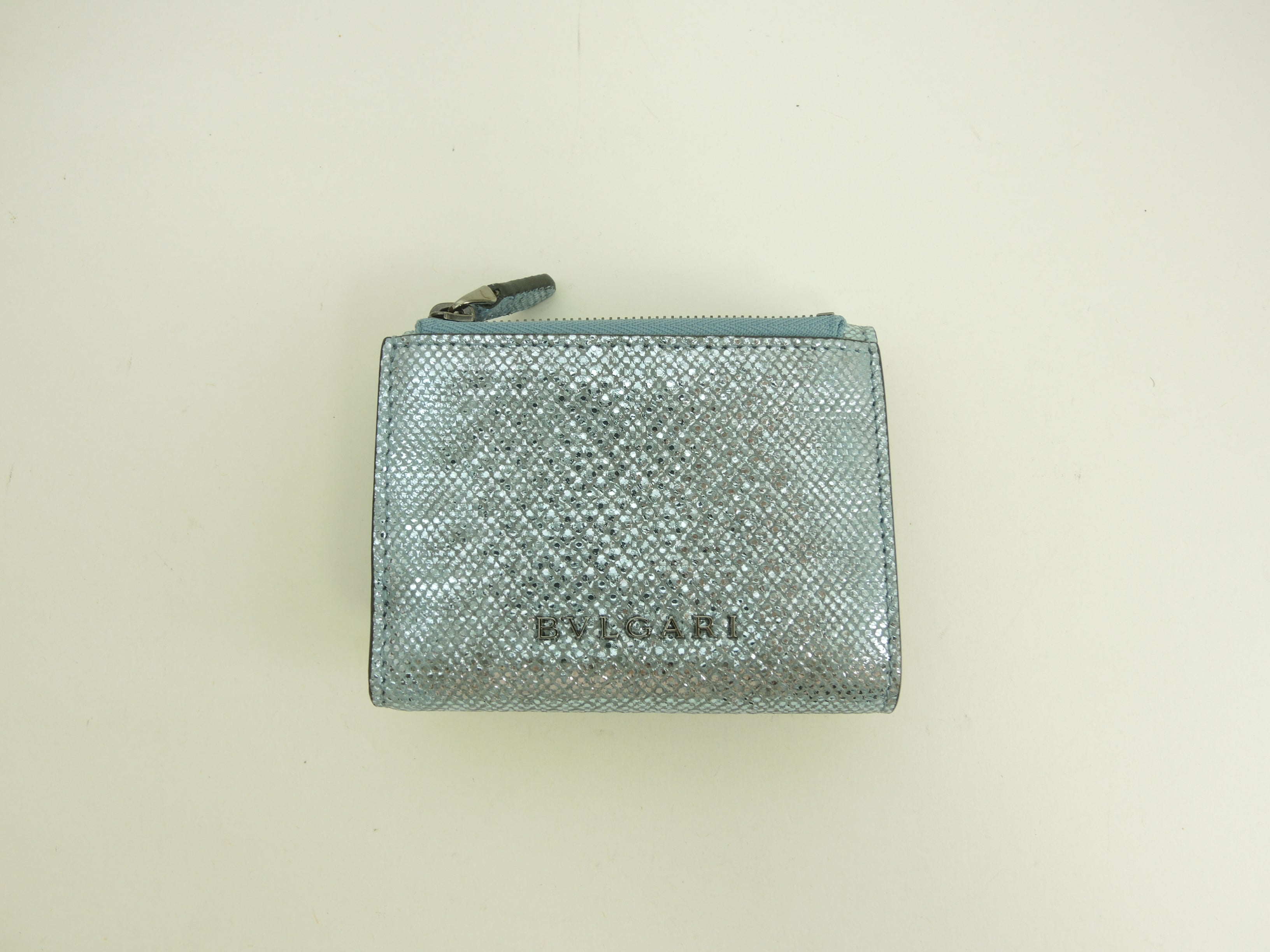 Bvlgari, portafoglio a tre ante Serpenti, pelle goffrata azzurra, mini portafoglio, nuovo con etichette@ 9