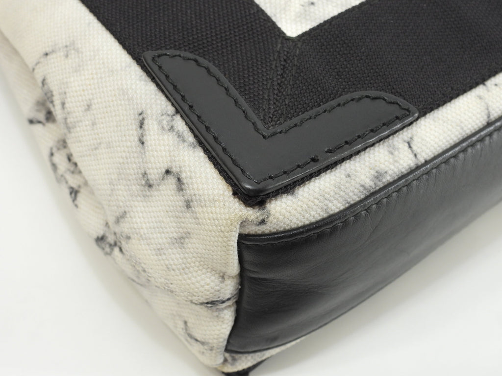 Balenciaga Navy Cabas XS in tela/pelle, motivo marmo bianco e nero, pochette mini borsa a mano @ 18