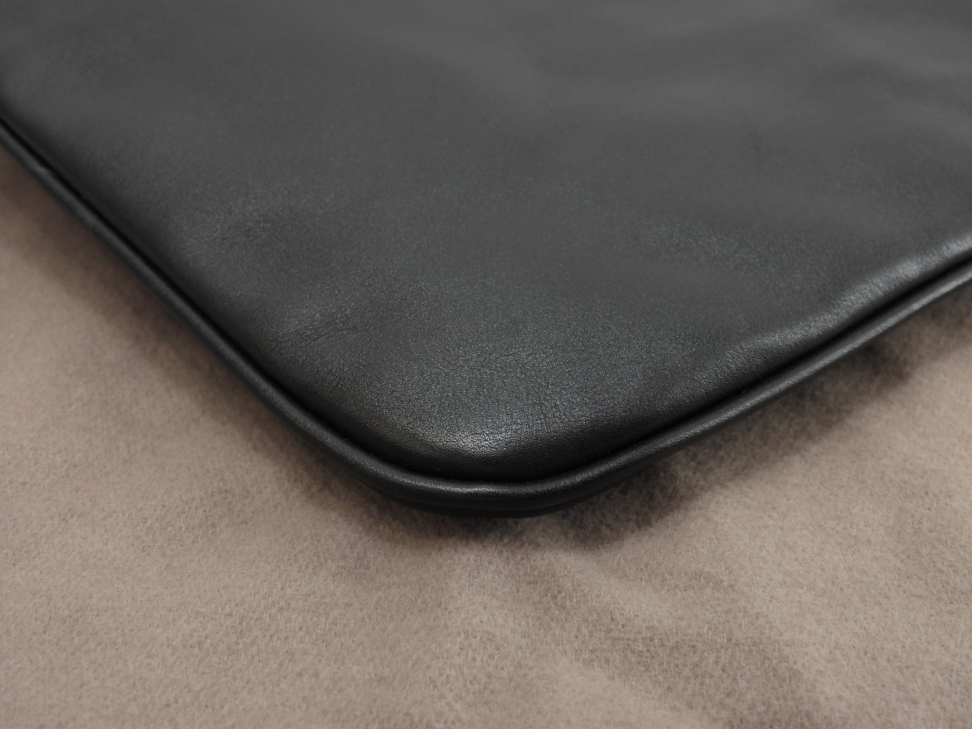 Bottega Veneta Doppia pochette Intrecciato in pelle nera tracolla a spalla @ 247