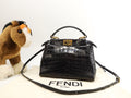 Fendi Mini Peekaboo, coccodrillo nero, borsa a tracolla con cinghia, pochette @ 79
