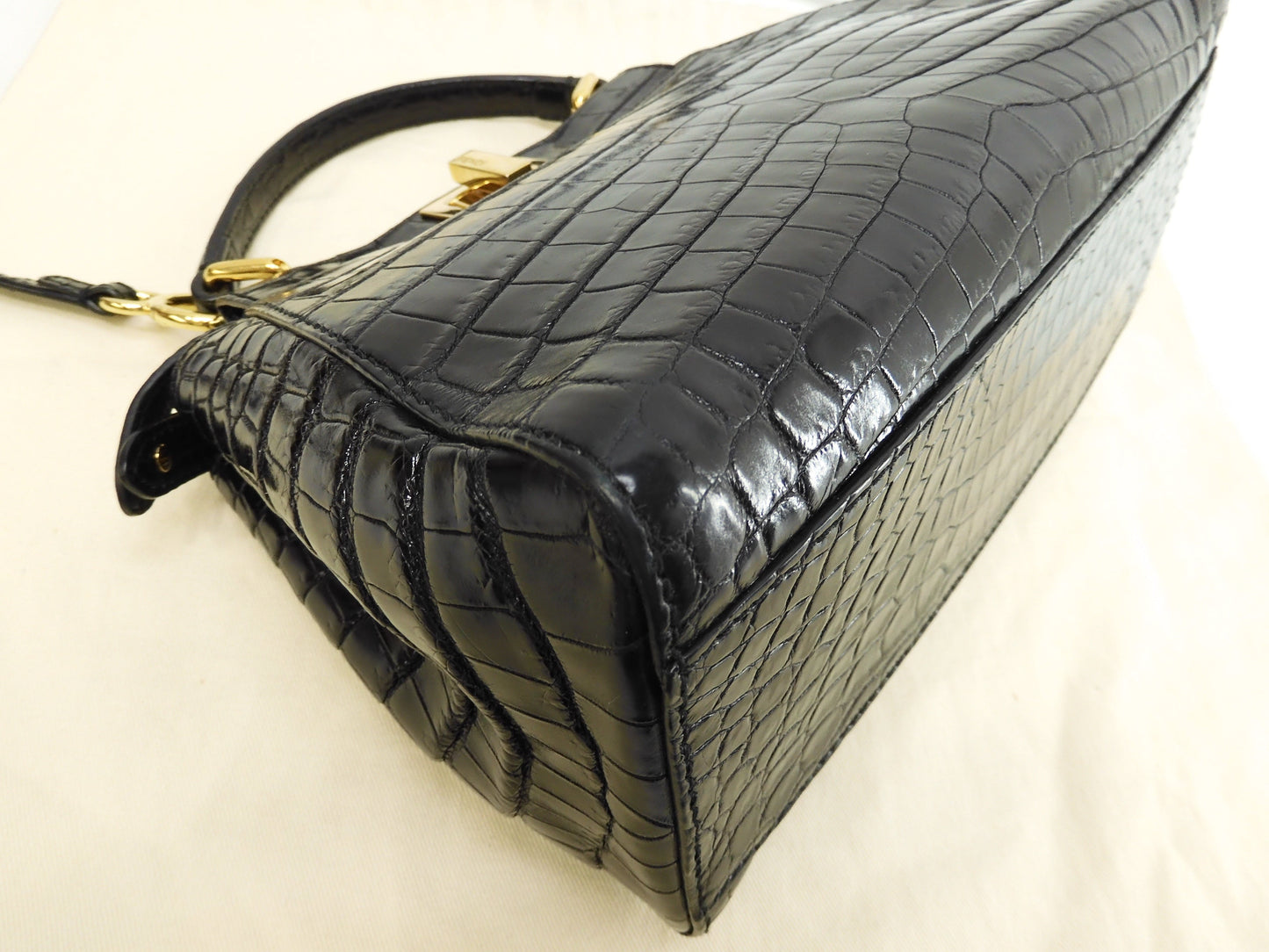 Fendi Mini Peekaboo, coccodrillo nero, borsa a tracolla con cinghia, pochette @ 79