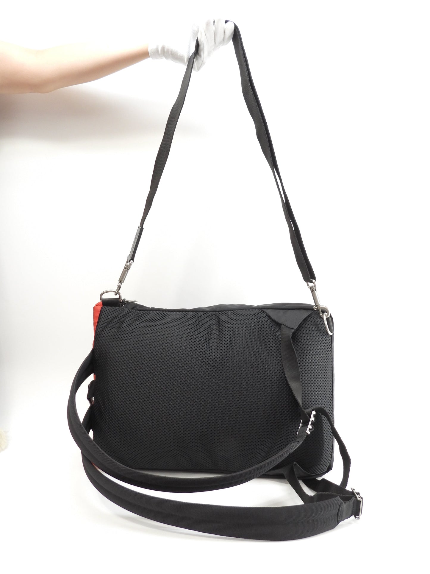 Givenchy Zaino in nylon nero, rosso e blu, zaino a tracolla @ZEA0198
