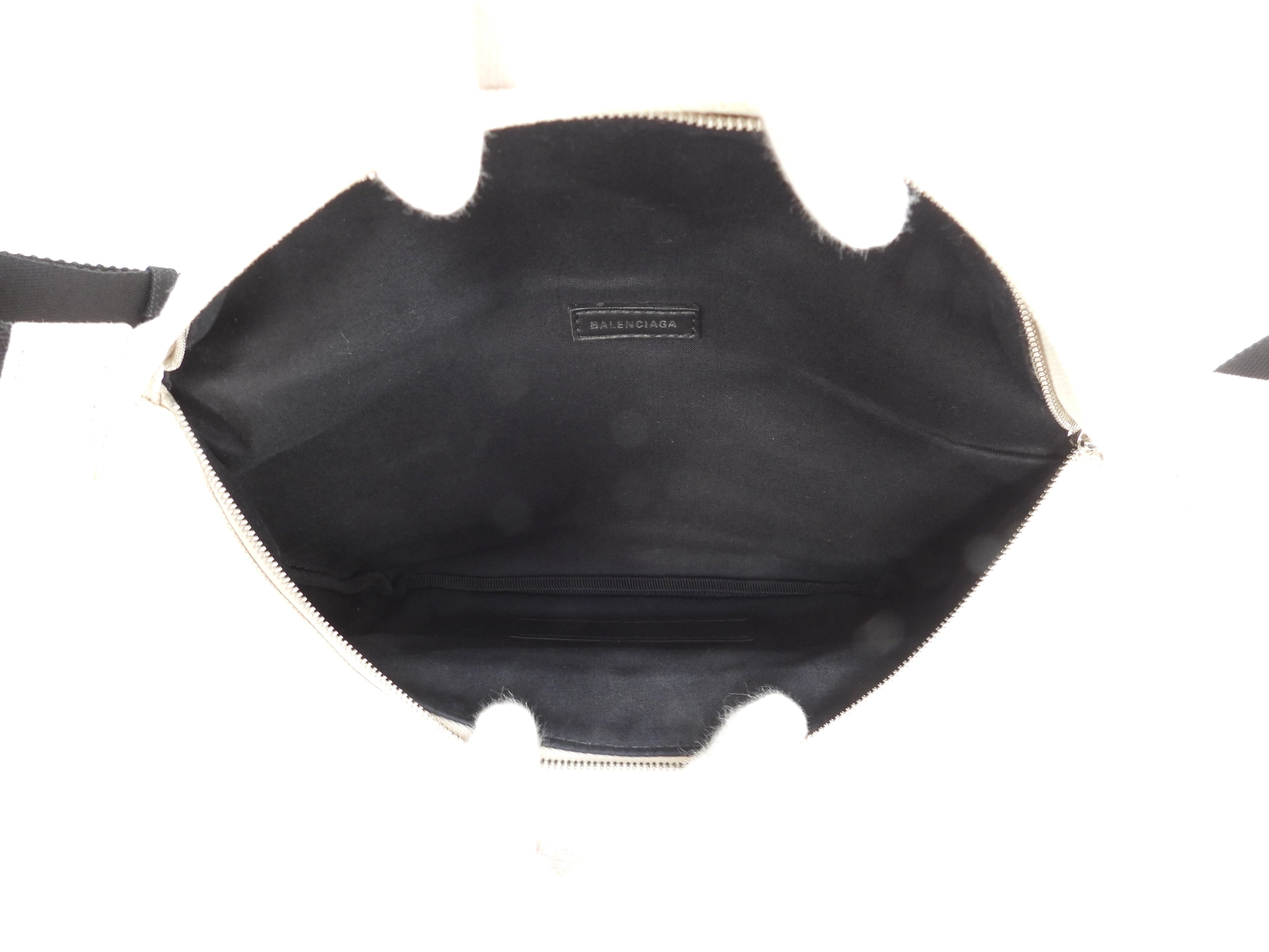 Balenciaga Marsupio Everyday in denim di cotone bianco, borsa a tracolla, marsupio @ 33