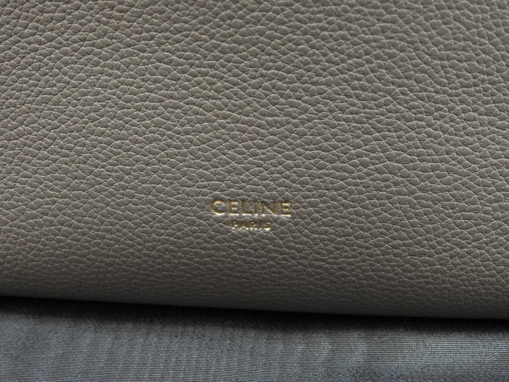 Celine Sangle Bucket Small in pelle grigia, borsa a spalla, mai usata @U-AN-5201
