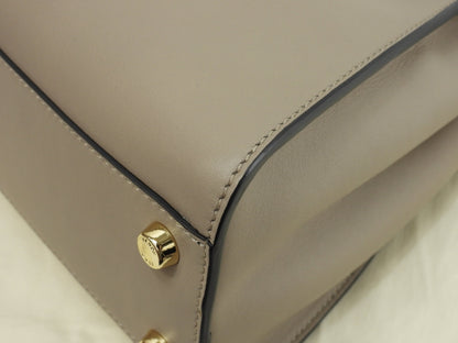 FENDI Peekaboo Mini Essential in pelle grigia, pochette, borsa a mano, in condizioni eccellenti@2