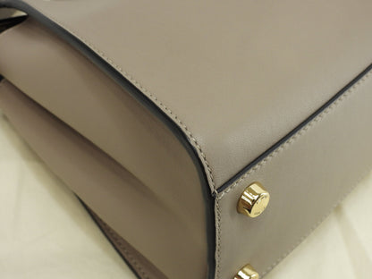 FENDI Peekaboo Mini Essential in pelle grigia, pochette, borsa a mano, in condizioni eccellenti@2
