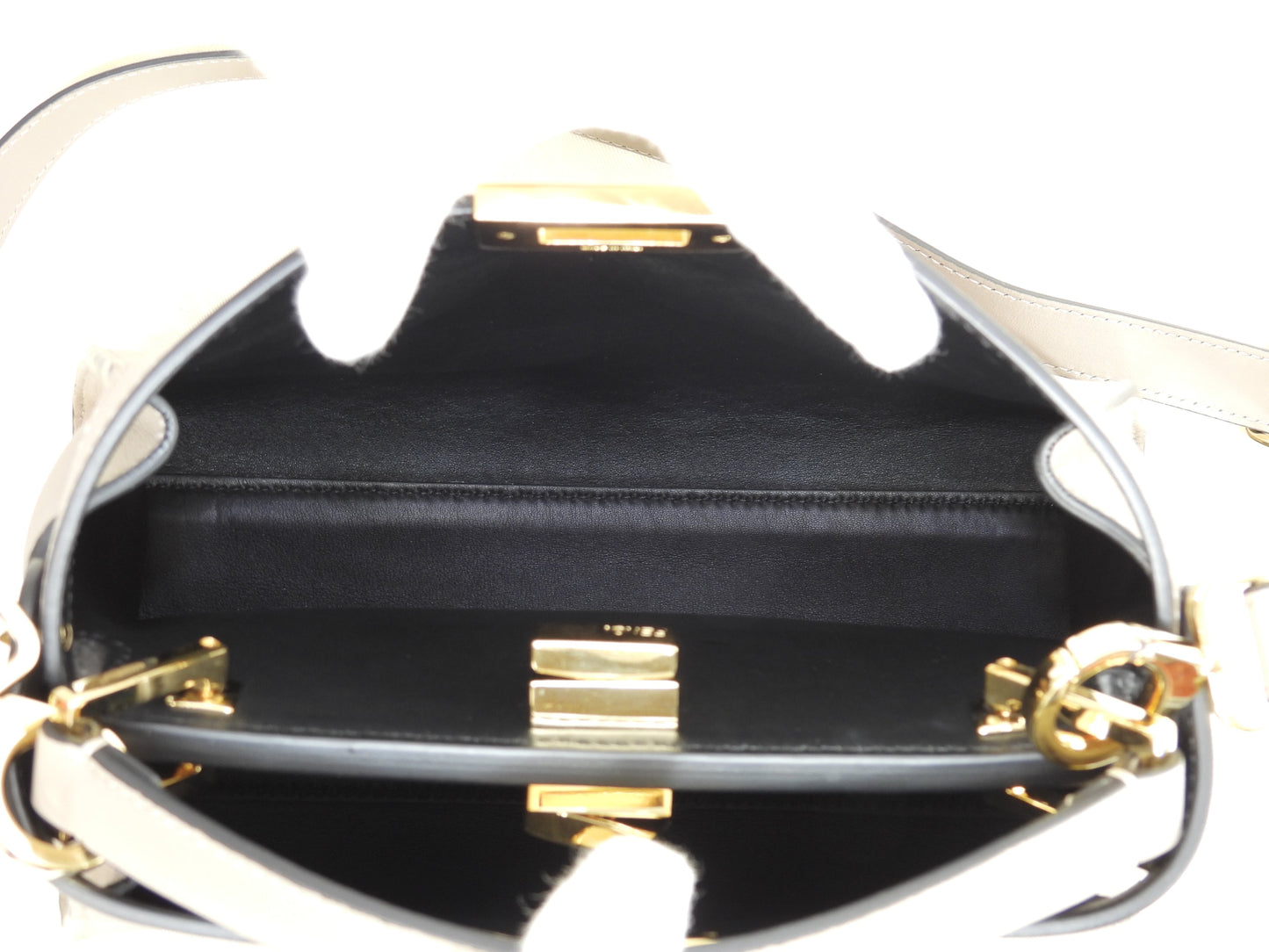 FENDI Peekaboo Mini Essential in pelle grigia, pochette, borsa a mano, in condizioni eccellenti@2