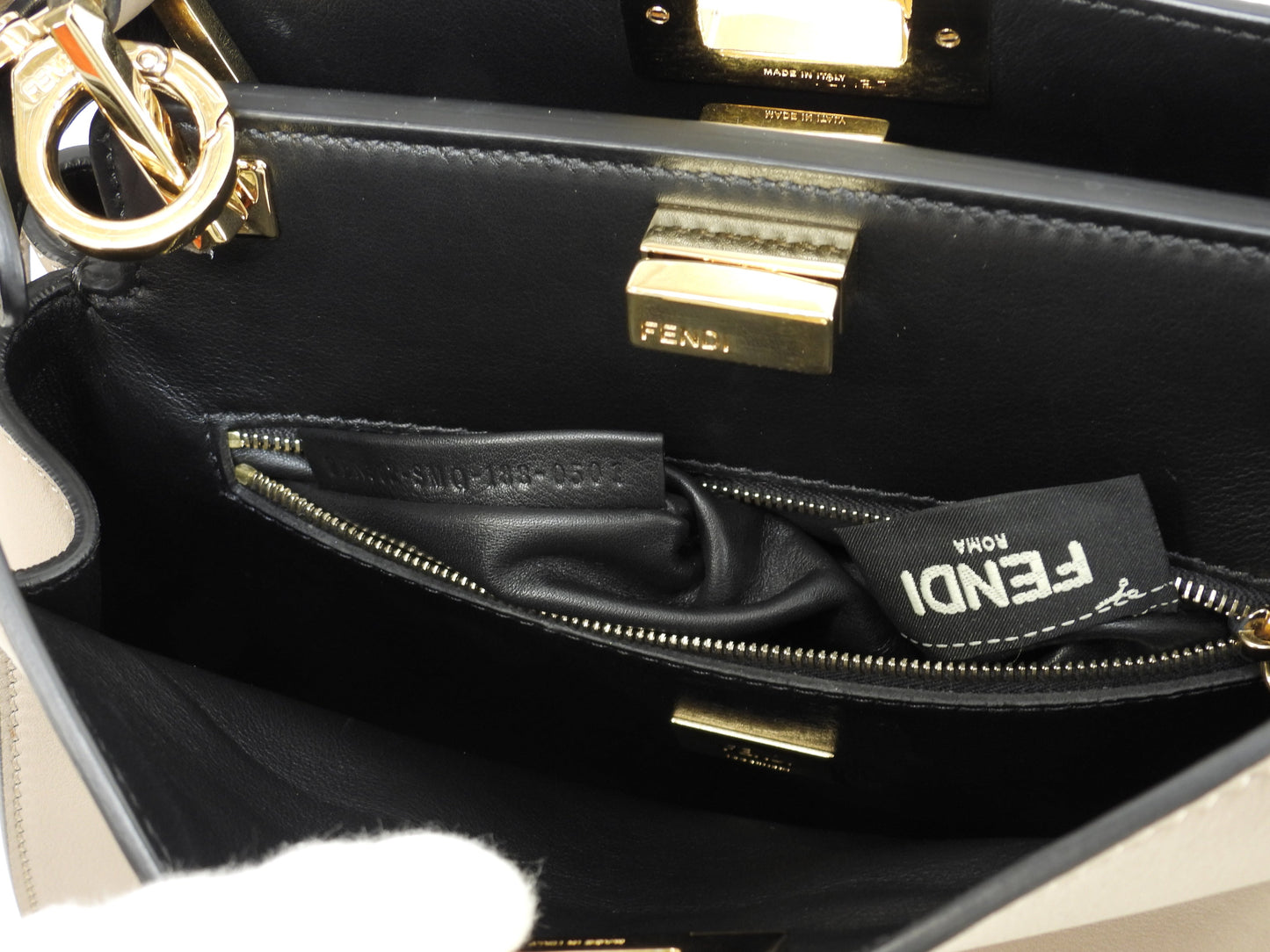 FENDI Peekaboo Mini Essential in pelle grigia, pochette, borsa a mano, in condizioni eccellenti@2
