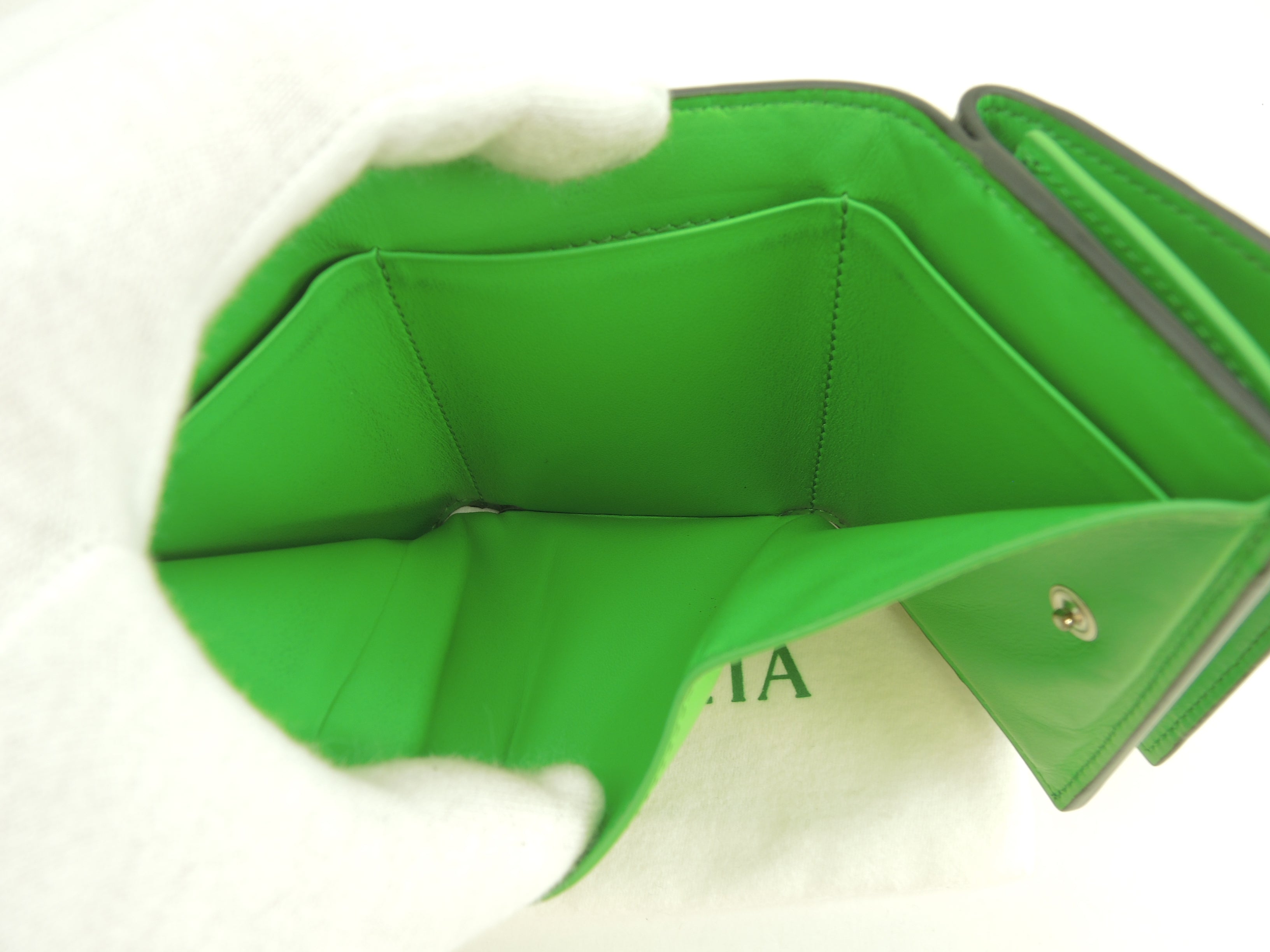 Bottega Veneta Mini Portafoglio Intrecciato Pelle Nera Verde Compatto@P02788512J