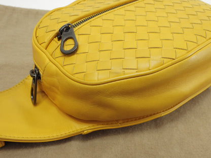 Bottega Veneta marsupio Intrecciato pelle gialla, marsupio in ottime condizioni @B07266625S