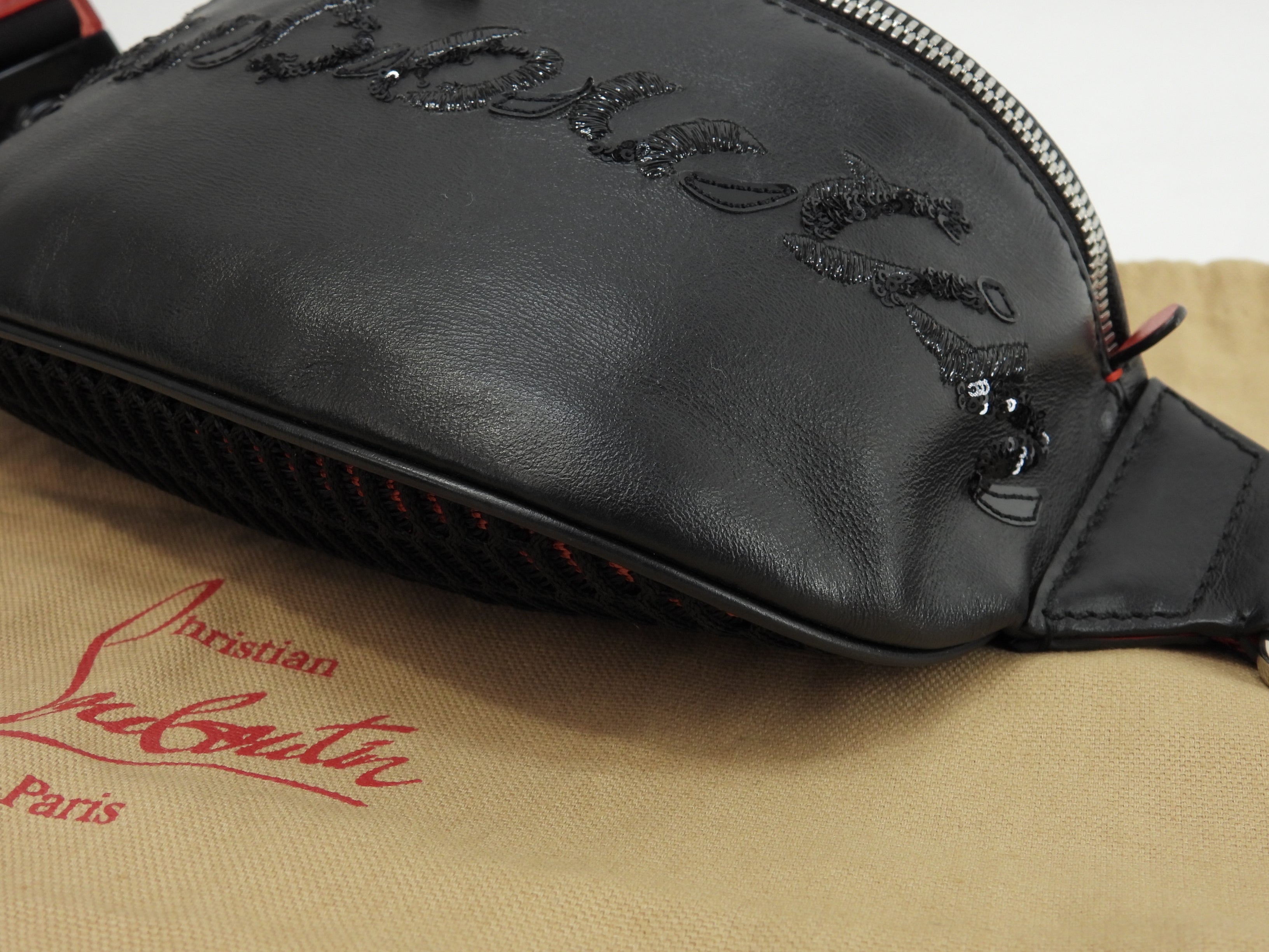 Christian Louboutin borsa a tracolla MarieJane in pelle nera e rossa @2