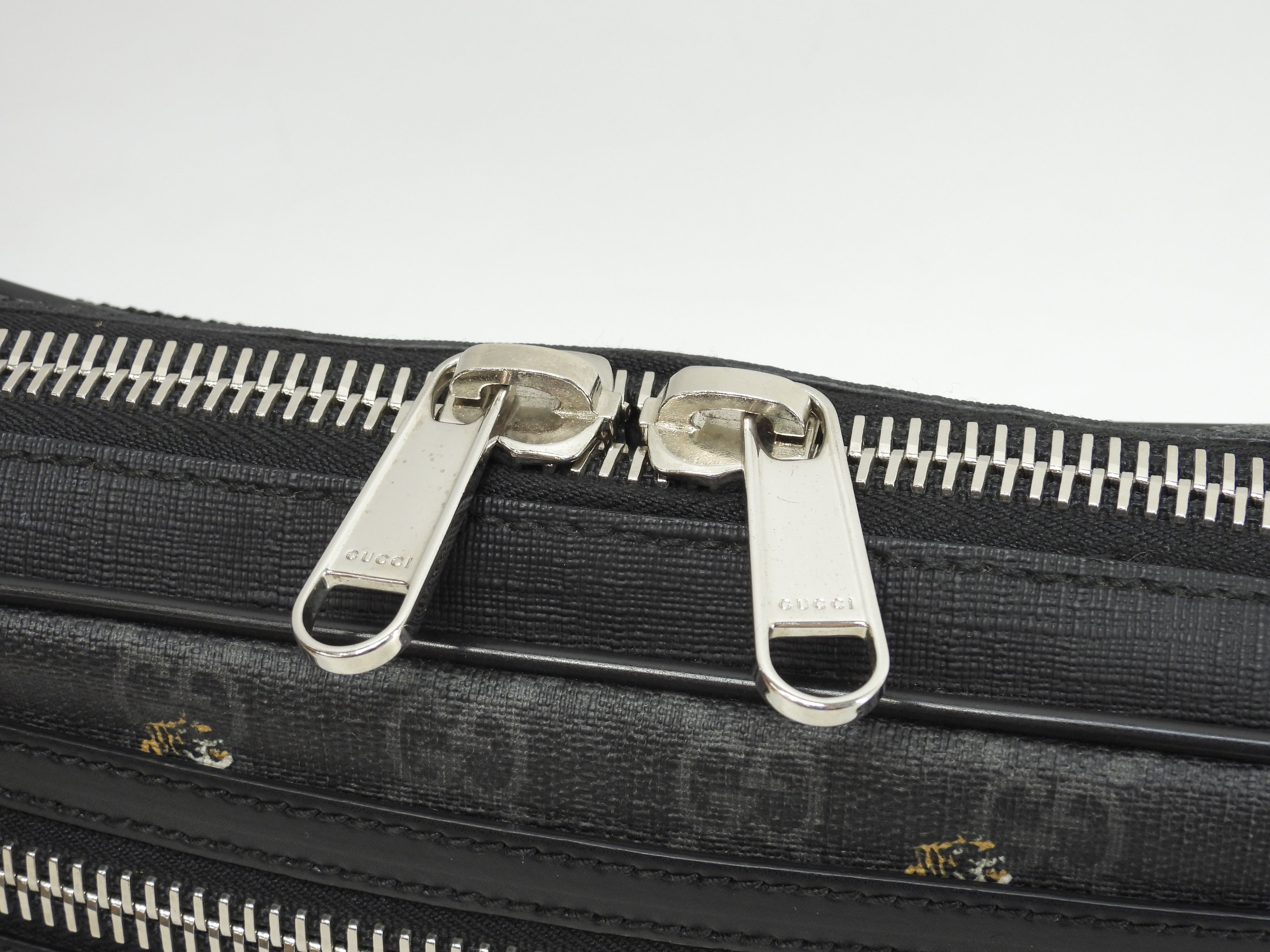 Gucci Marsupio Web GG Supreme Tigre Nero Usato Ottime condizioni @ 1