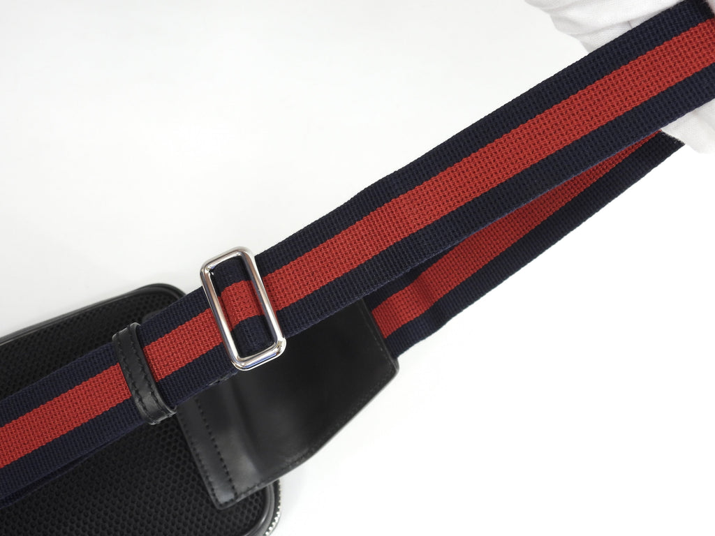 Gucci Marsupio Web GG Supreme Tigre Nero Usato Ottime condizioni @ 1