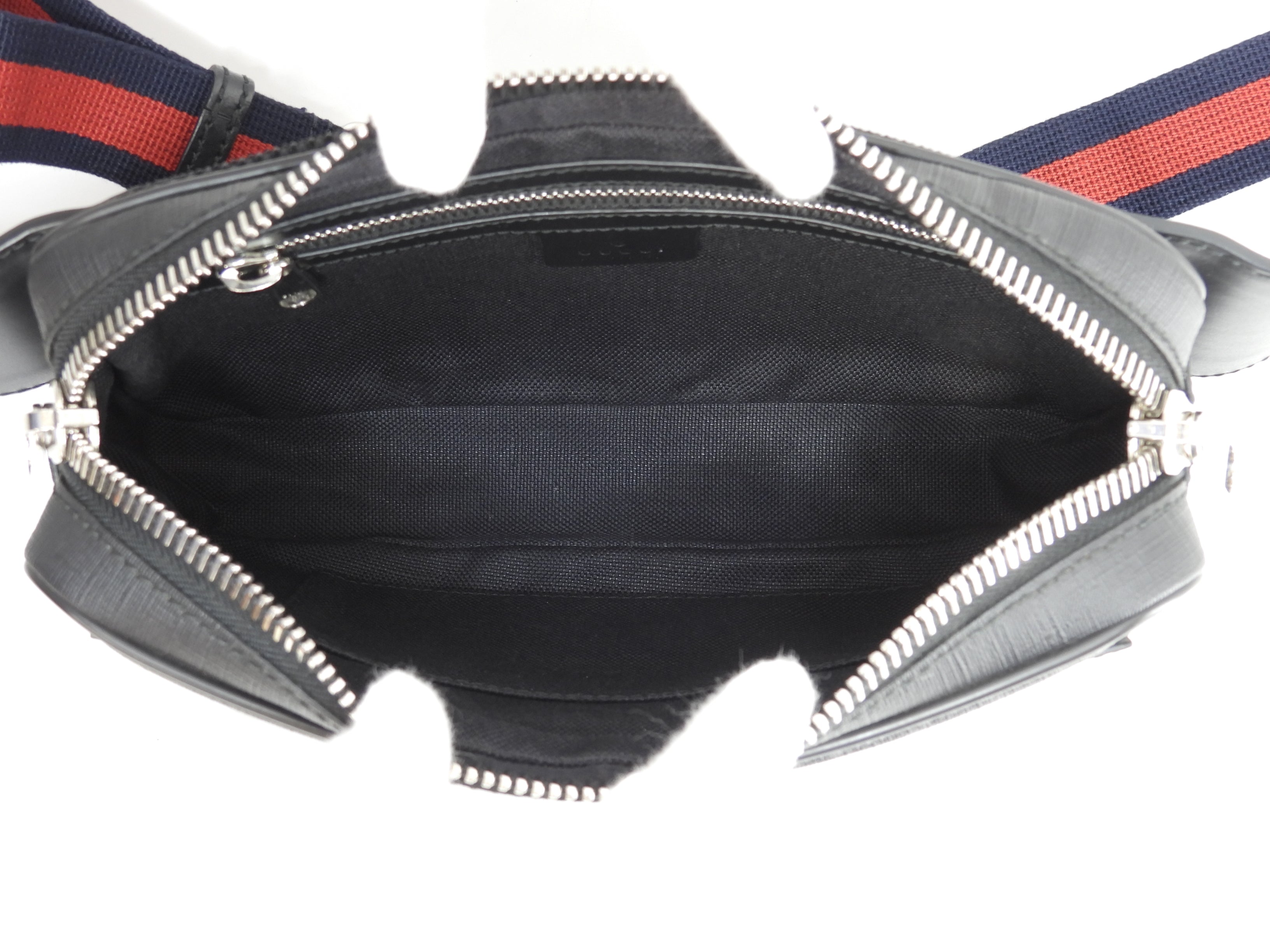 Gucci Marsupio Web GG Supreme Tigre Nero Usato Ottime condizioni @ 1