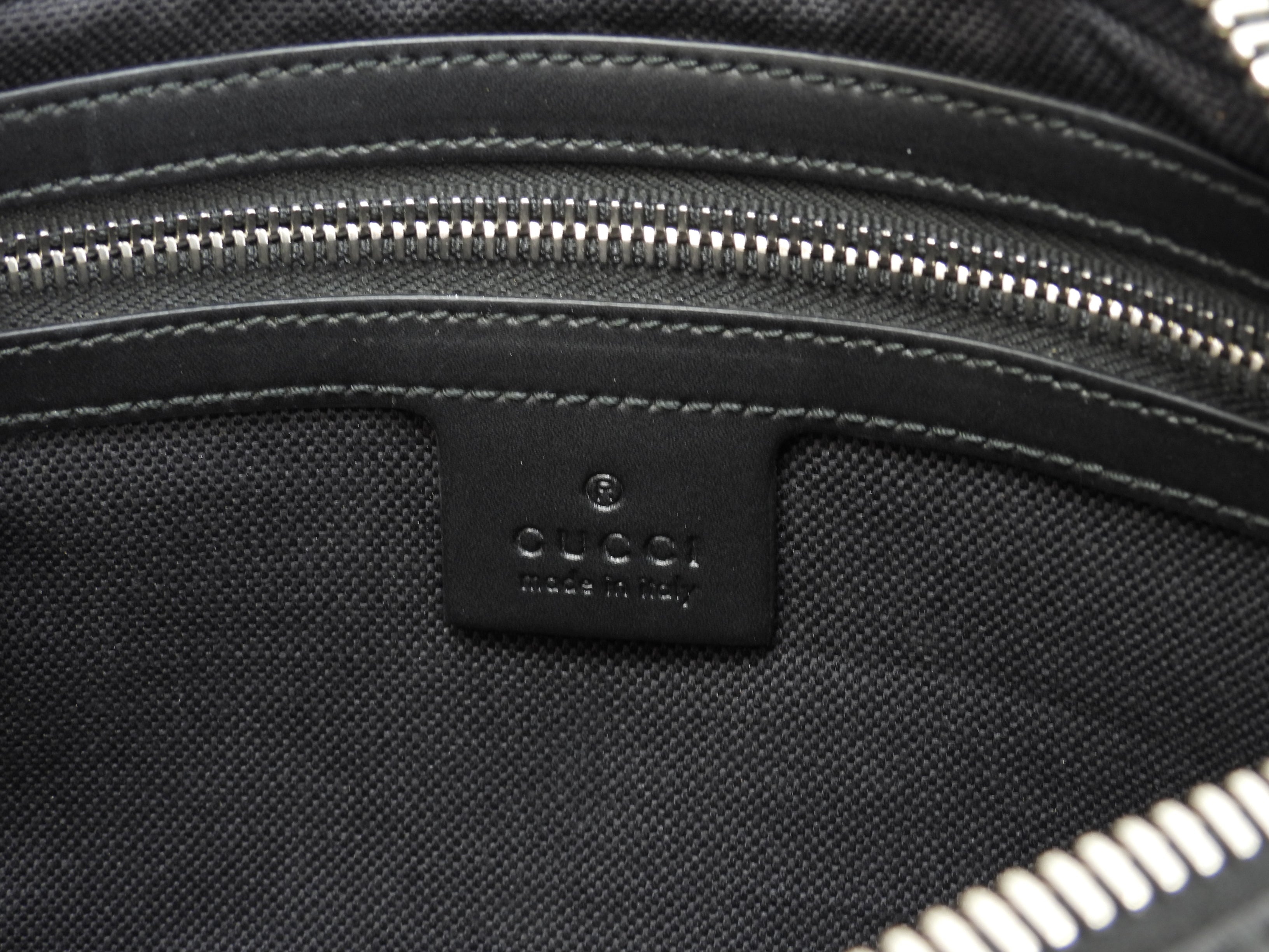 Gucci Marsupio Web GG Supreme Tigre Nero Usato Ottime condizioni @ 1