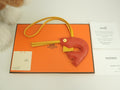 Hermès Gambero Petit h Agneau Milo rosso giallo ciondolo borsa Nuovo @ 1