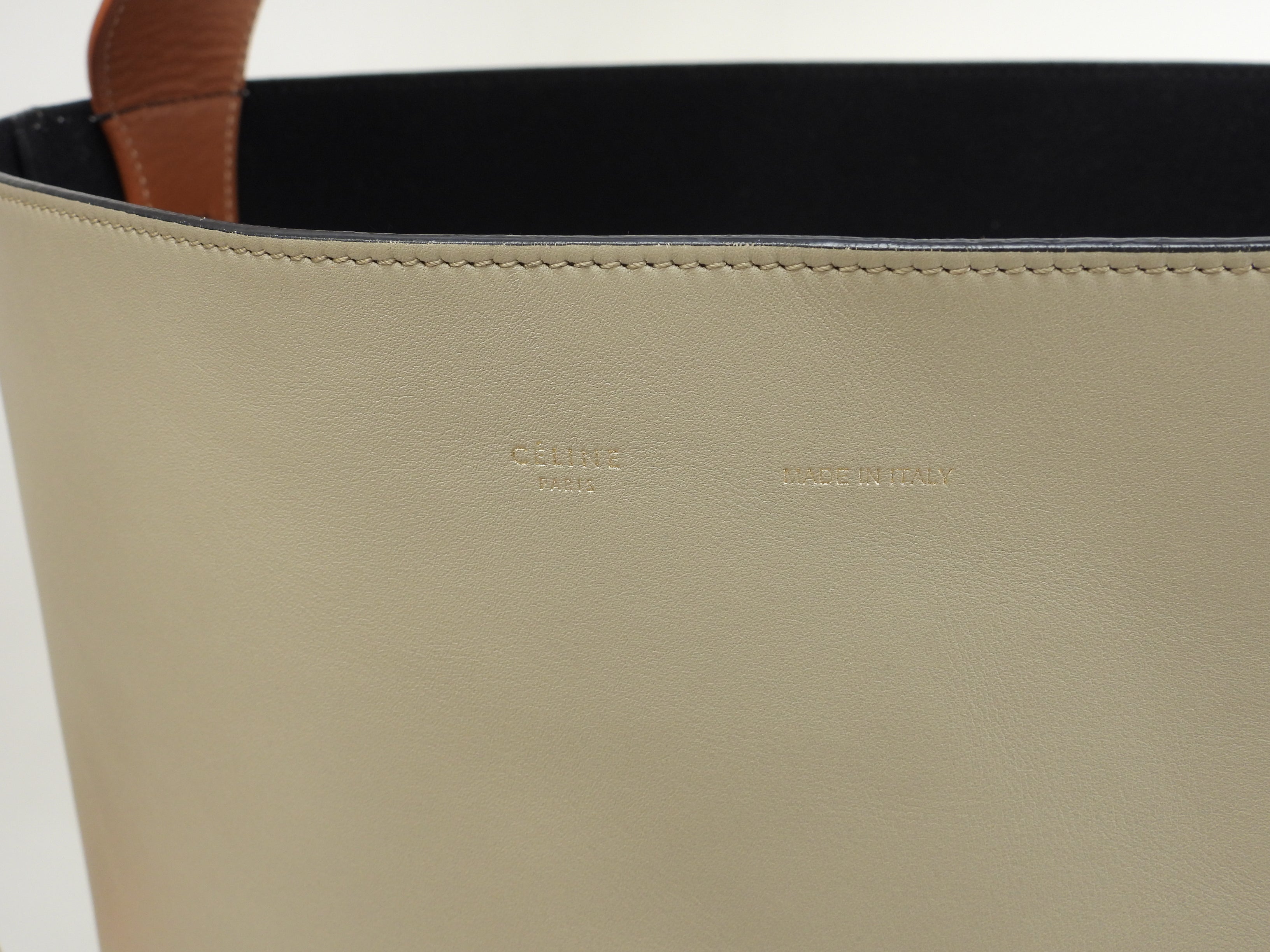 Celine Twisted Cabas in pelle grigio-bianca Borsa a spalla Hobo @U-CU-1116
