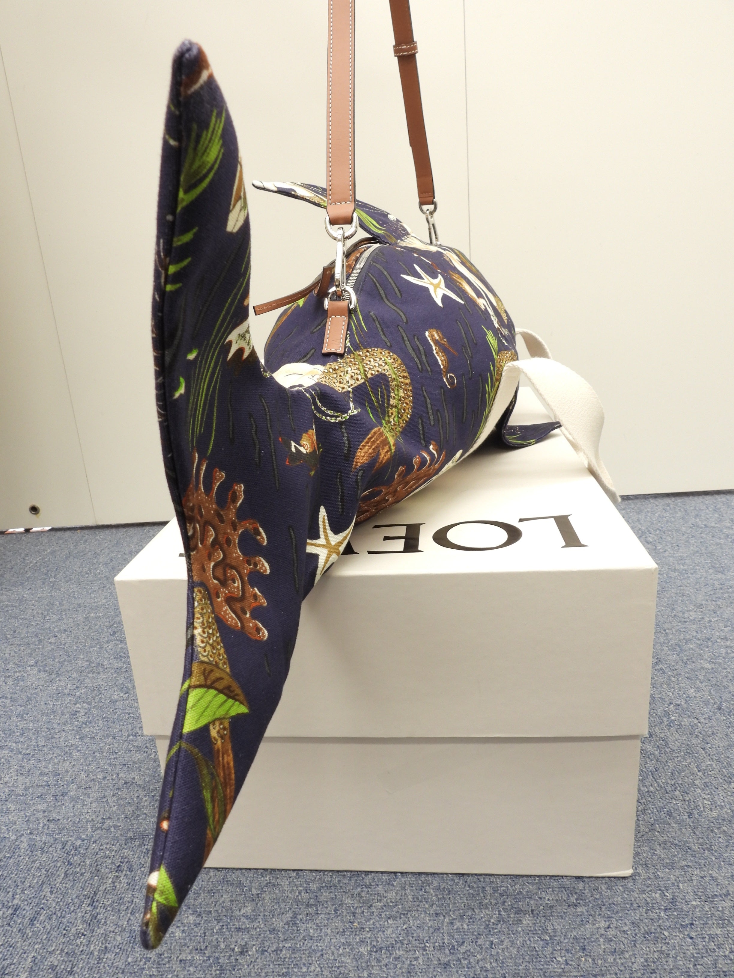 Loewe Shark Bag Paula's Ibiza cotone pelle blu borsa a tracolla con tracolla edizione limitata nuova di zecca @ 1