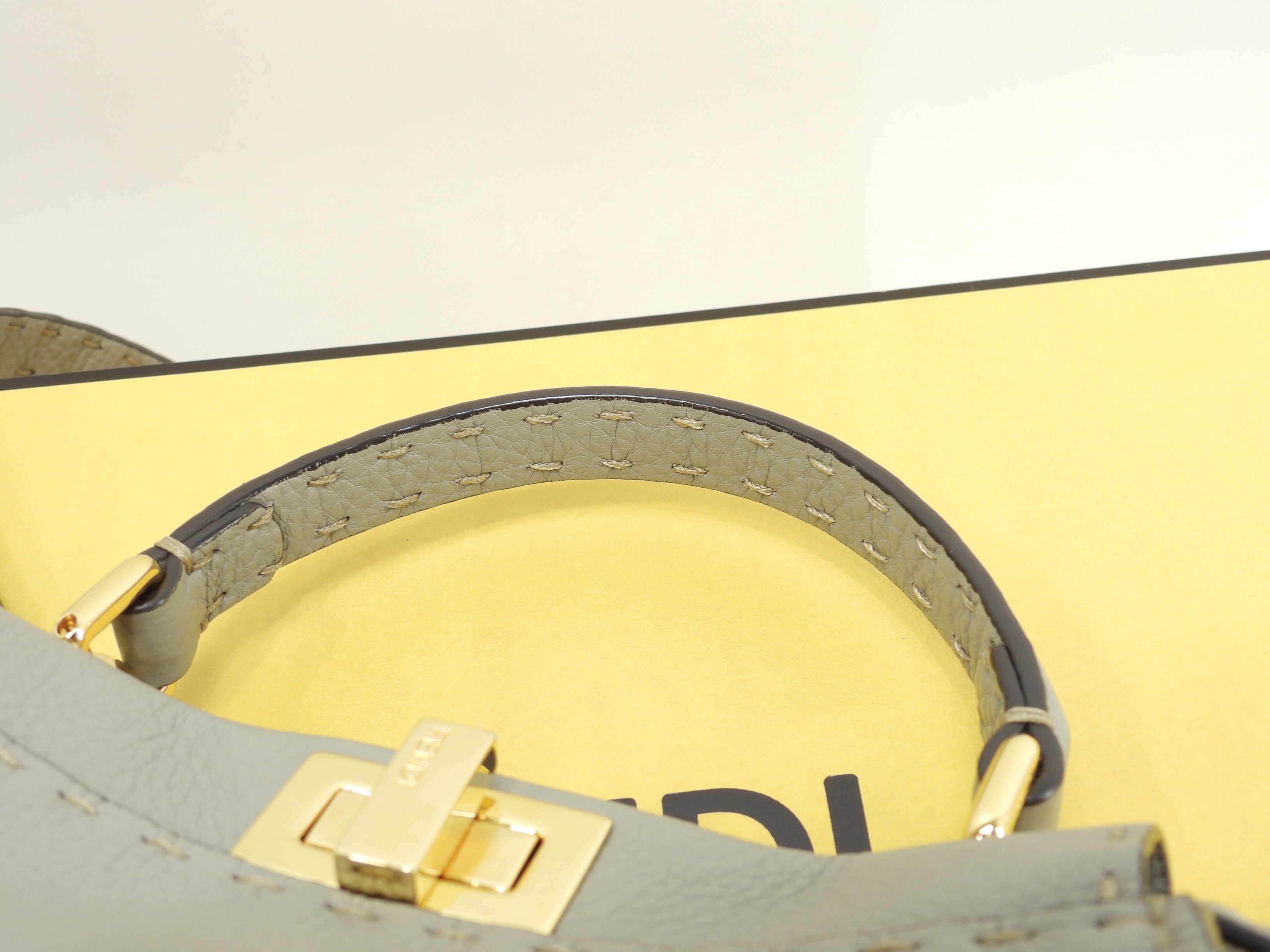 Fendi Peekaboo Mini Ginza Limited Selleria Leather Grigio Borsa a Mano Pochette Condizioni Eccellenti @ 6