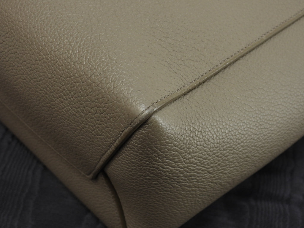 Celine Sangle Bucket Small in pelle color talpa Borsa a spalla@W-AN-2201