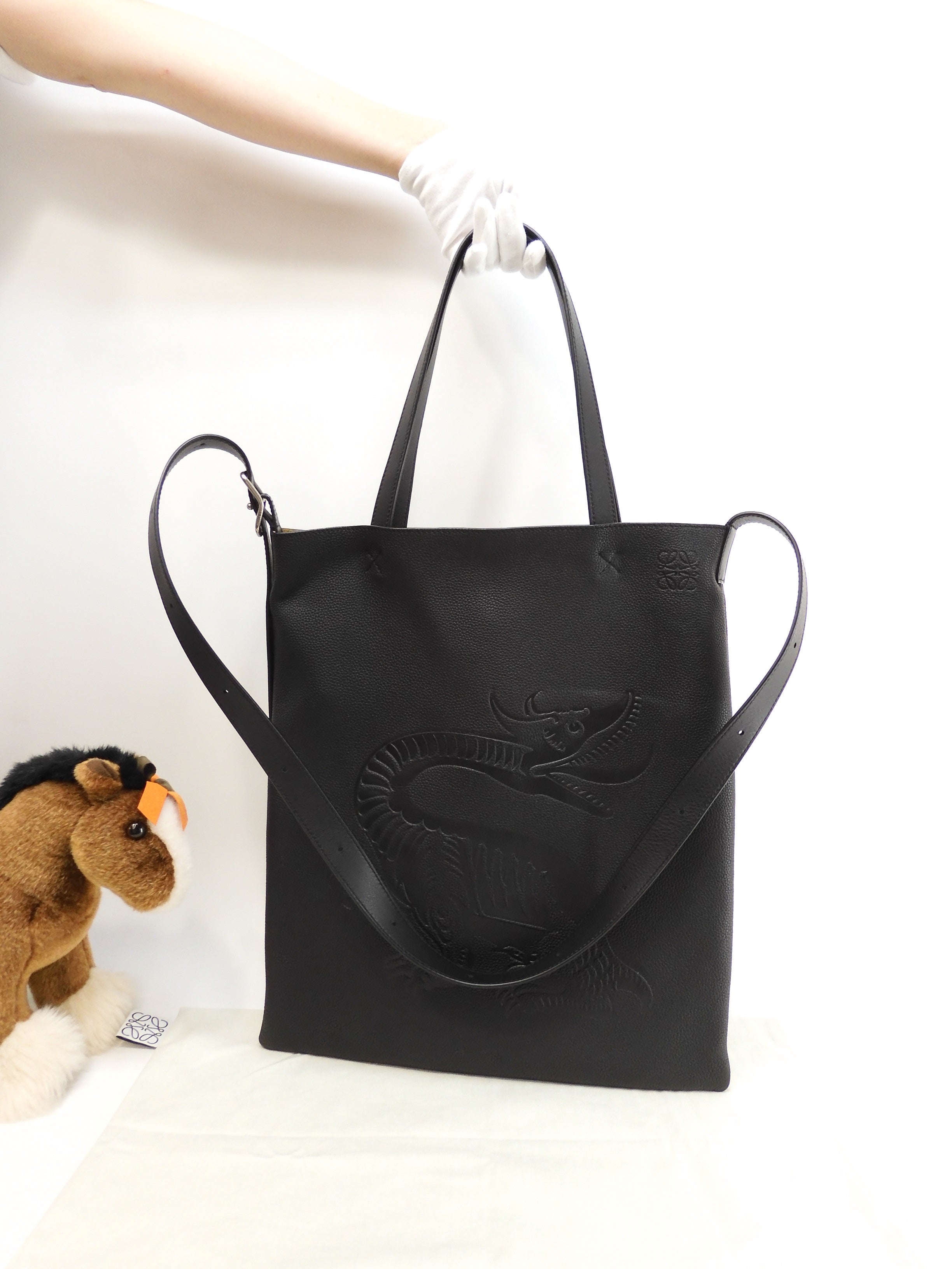 Loewe Borsa Tote Dragon in pelle nera Borsa a tracolla da uomo Come nuova@261941