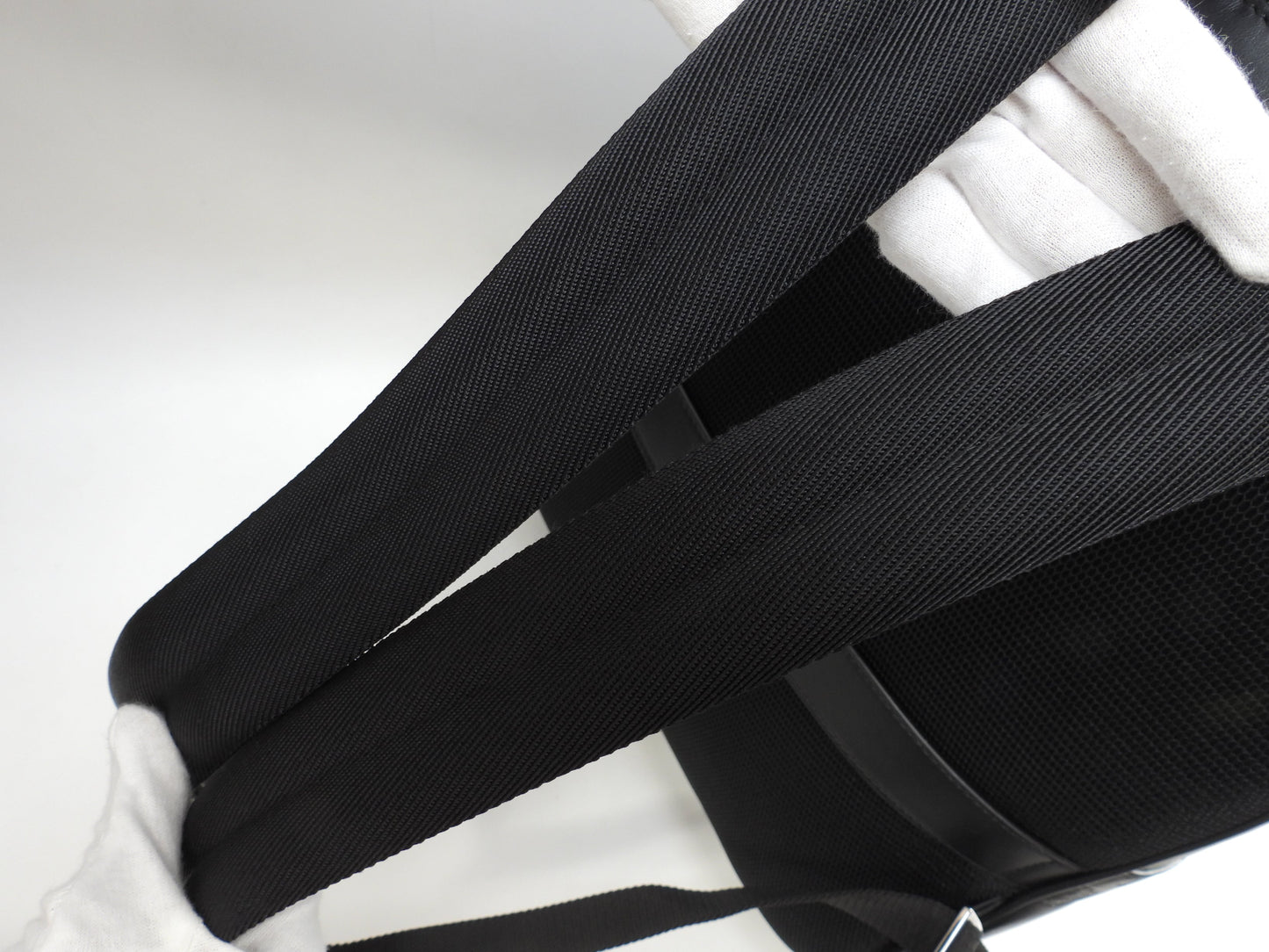 Berluti Zaino Time-Off in pelle nera Chevron, ottimo stato@G0261