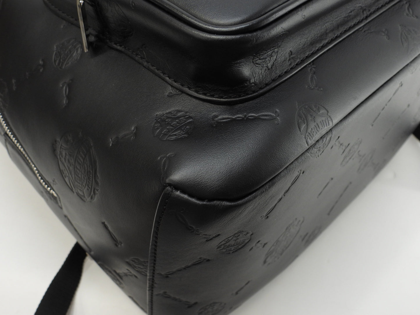 Berluti Zaino Time-Off in pelle nera Chevron, ottimo stato@G0261