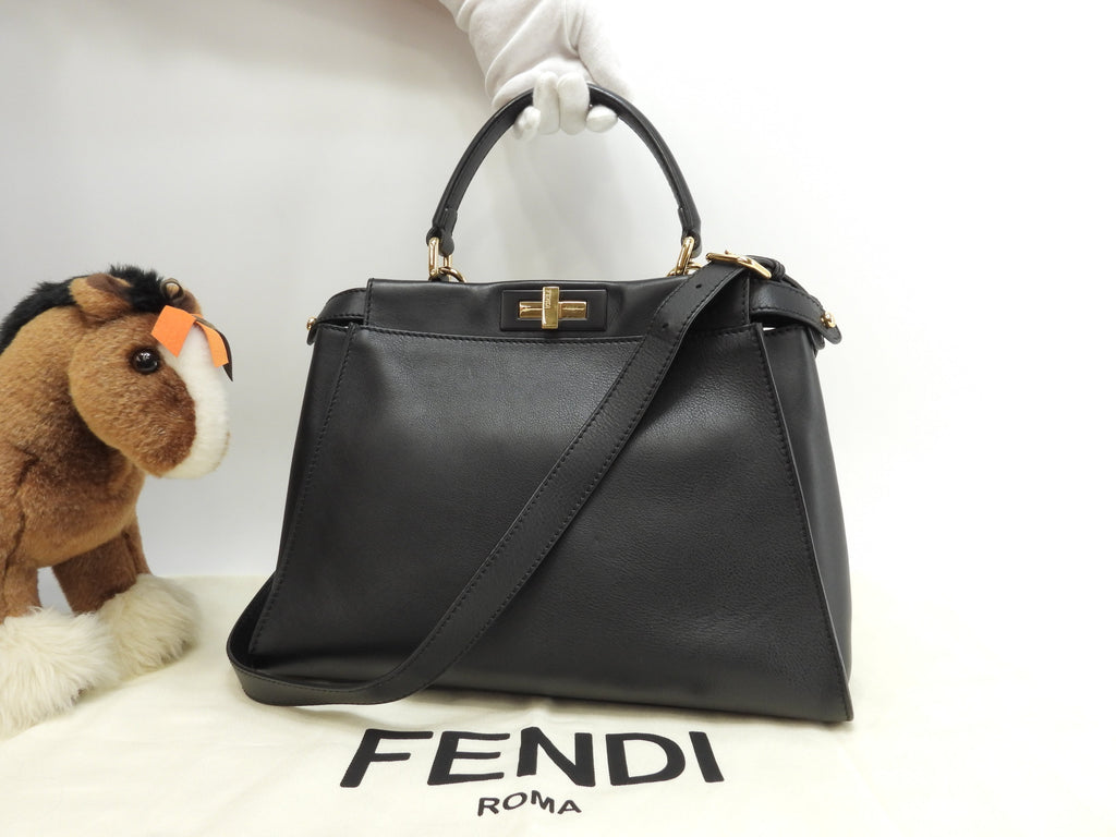 Fendi Peekaboo Regular in pelle liscia nera, borsa a mano con tracolla, ottime condizioni, @ 14
