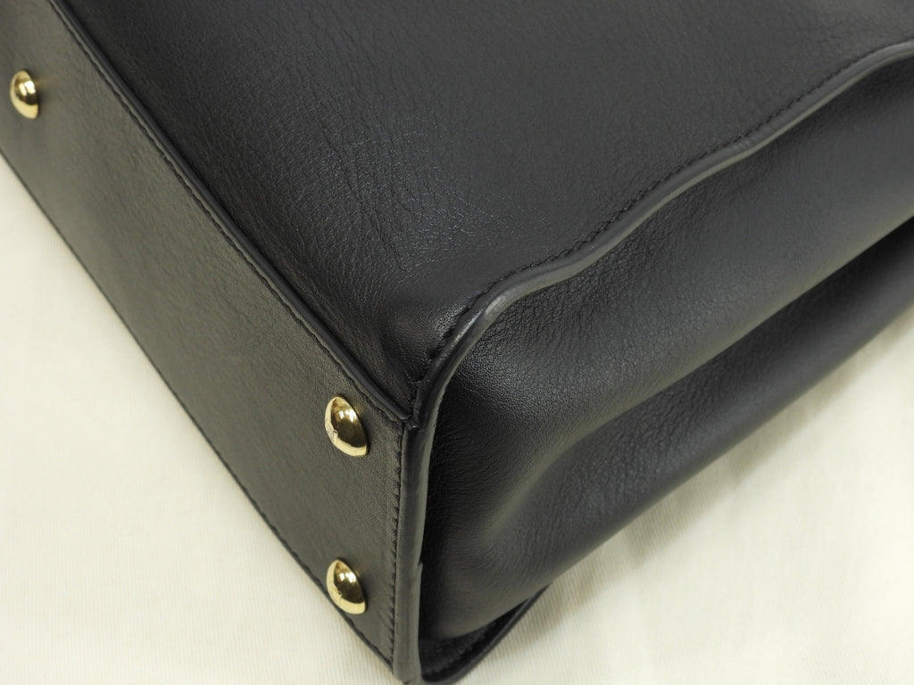 Fendi Peekaboo Regular in pelle liscia nera, borsa a mano con tracolla, ottime condizioni, @ 14