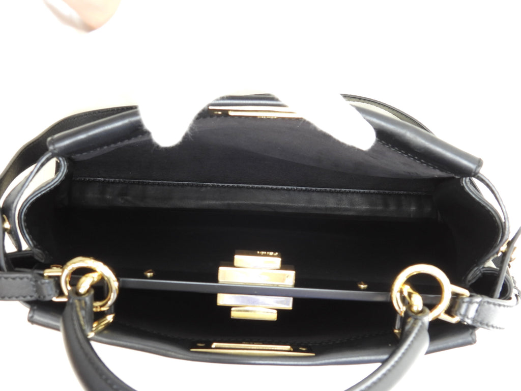 Fendi Peekaboo Regular in pelle liscia nera, borsa a mano con tracolla, ottime condizioni, @ 14