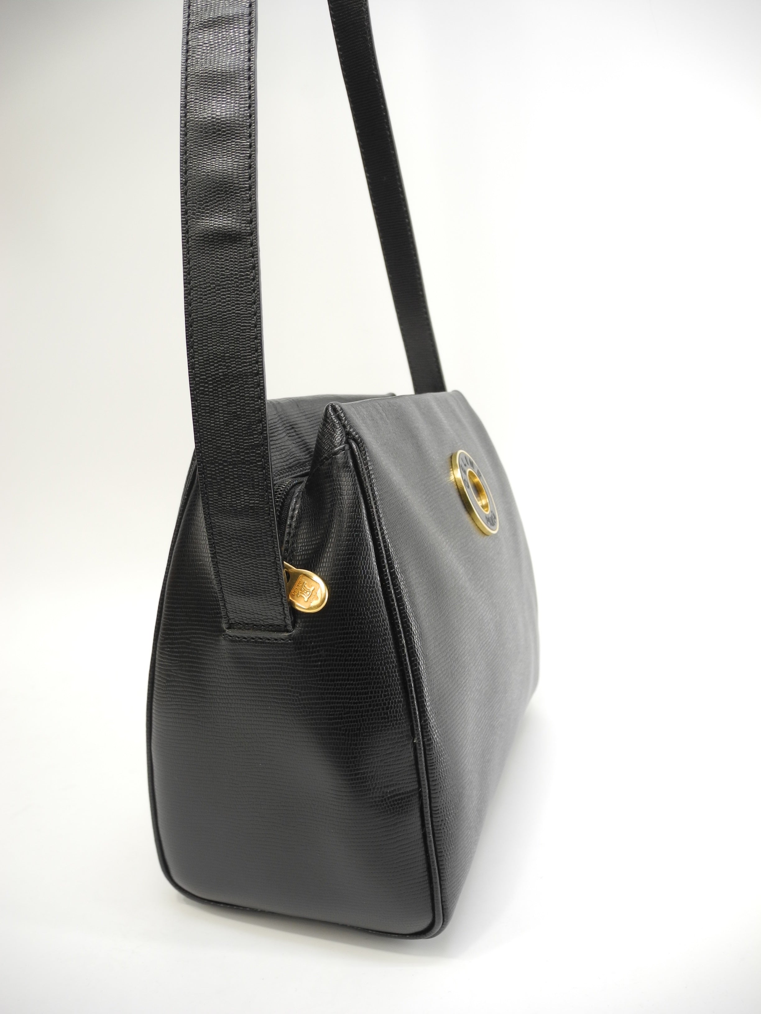 Celine pochette vintage, pelle nera, hardware color oro, logo circolare, raro, eccellenti condizioni @ 15