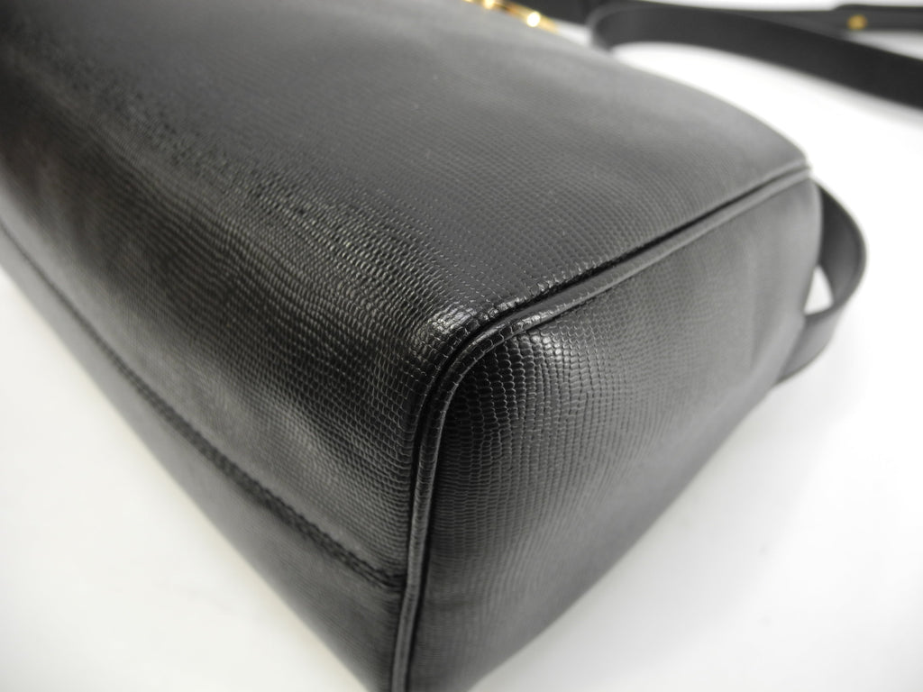 Celine pochette vintage, pelle nera, hardware color oro, logo circolare, raro, eccellenti condizioni @ 15
