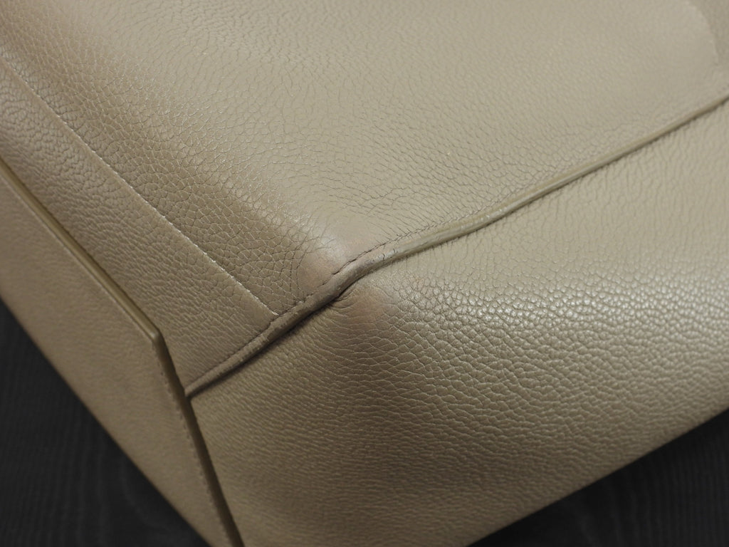 CELINE Sangle Bucket Borsa a spalla Hobo in pelle color talpa scuro @S-AN-4189