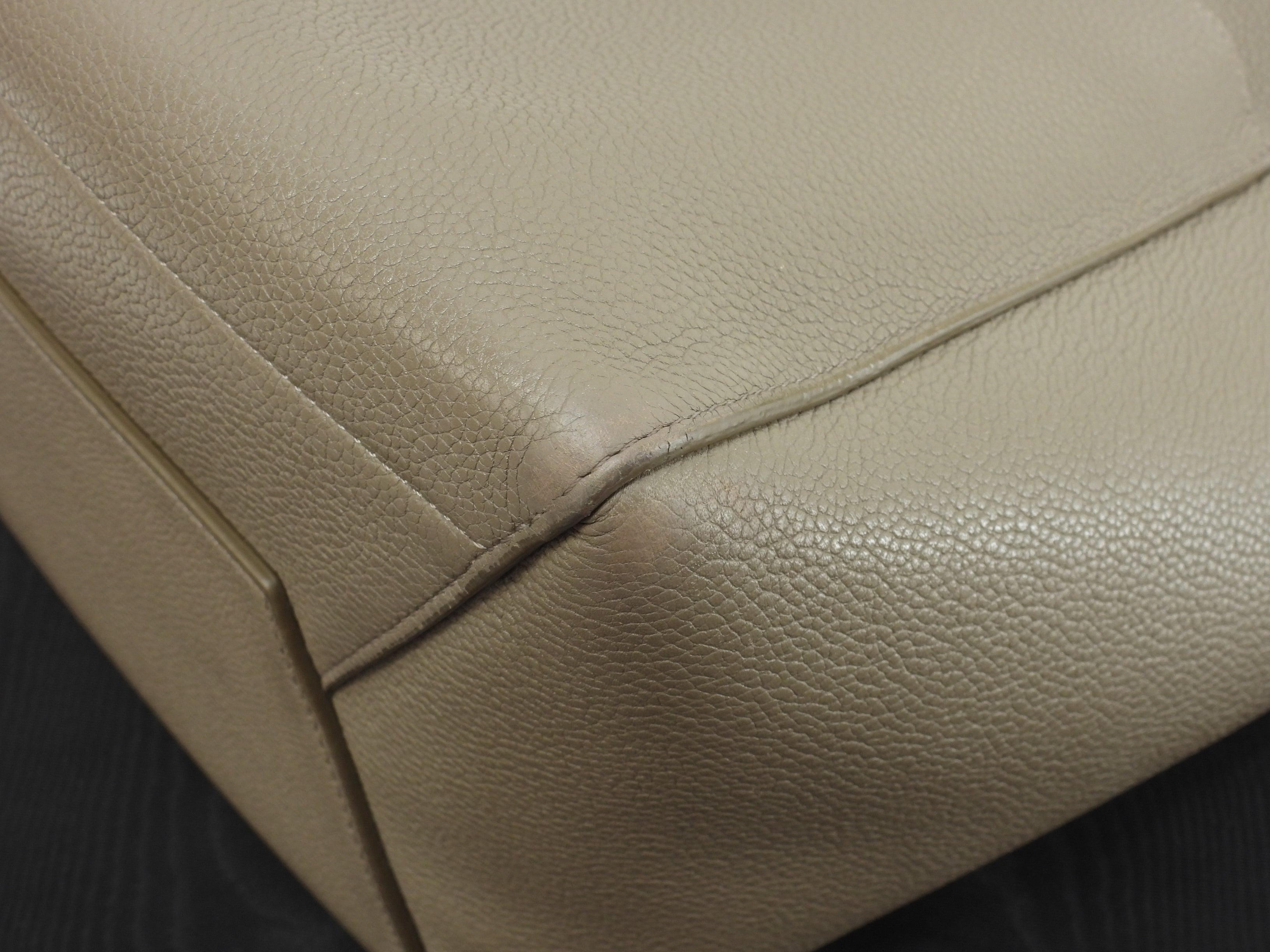 CELINE Sangle Bucket Borsa a spalla Hobo in pelle color talpa scuro @S-AN-4189