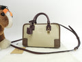 Loewe Amazona 23 in pelle crema/bordeaux, mini borsa a mano, pochette, ottime condizioni @061210