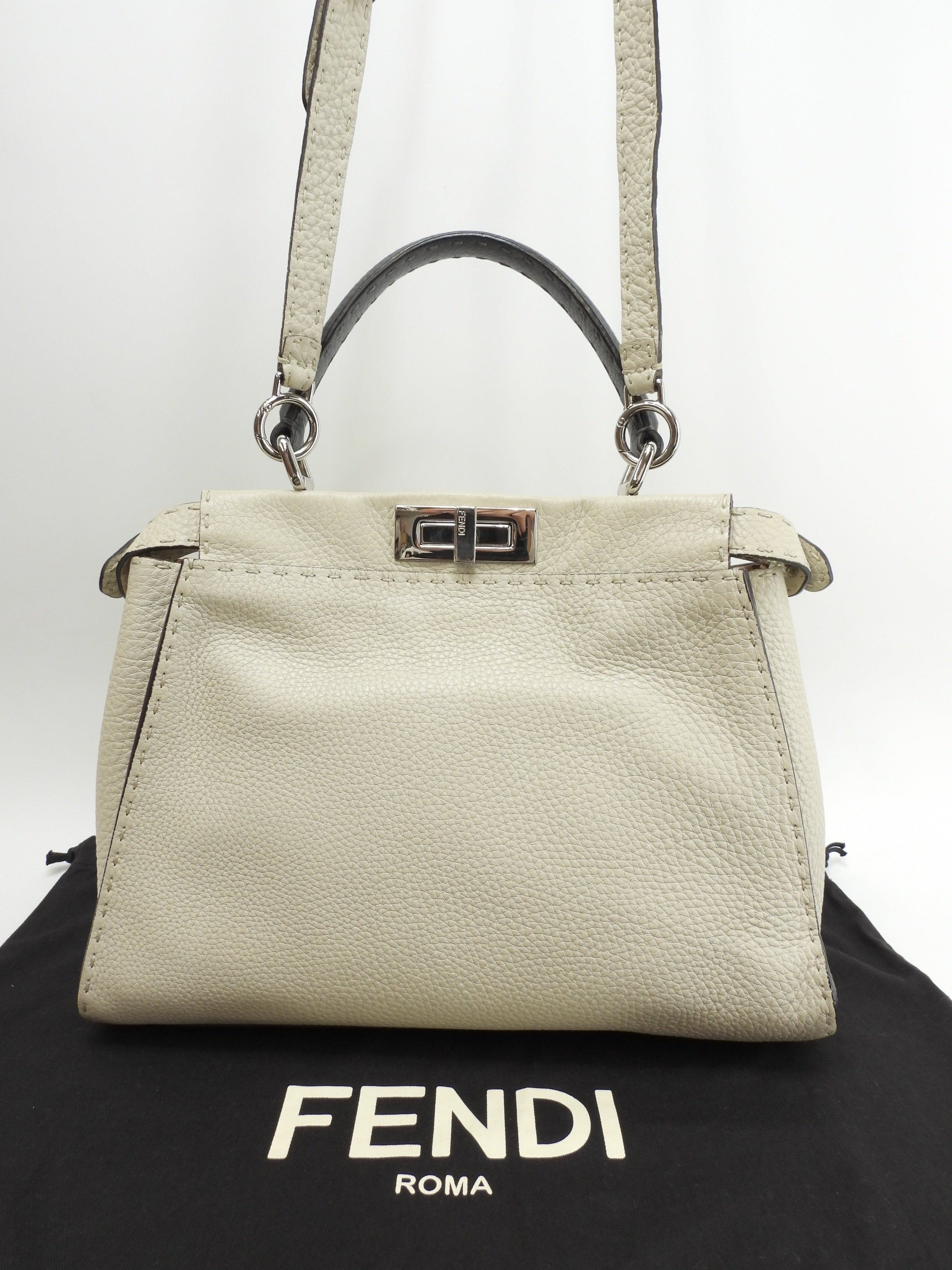 Fendi Peekaboo Regular in pelle Selleria bianco-grigio, borsa a mano con tracolla, ottime condizioni @ 23
