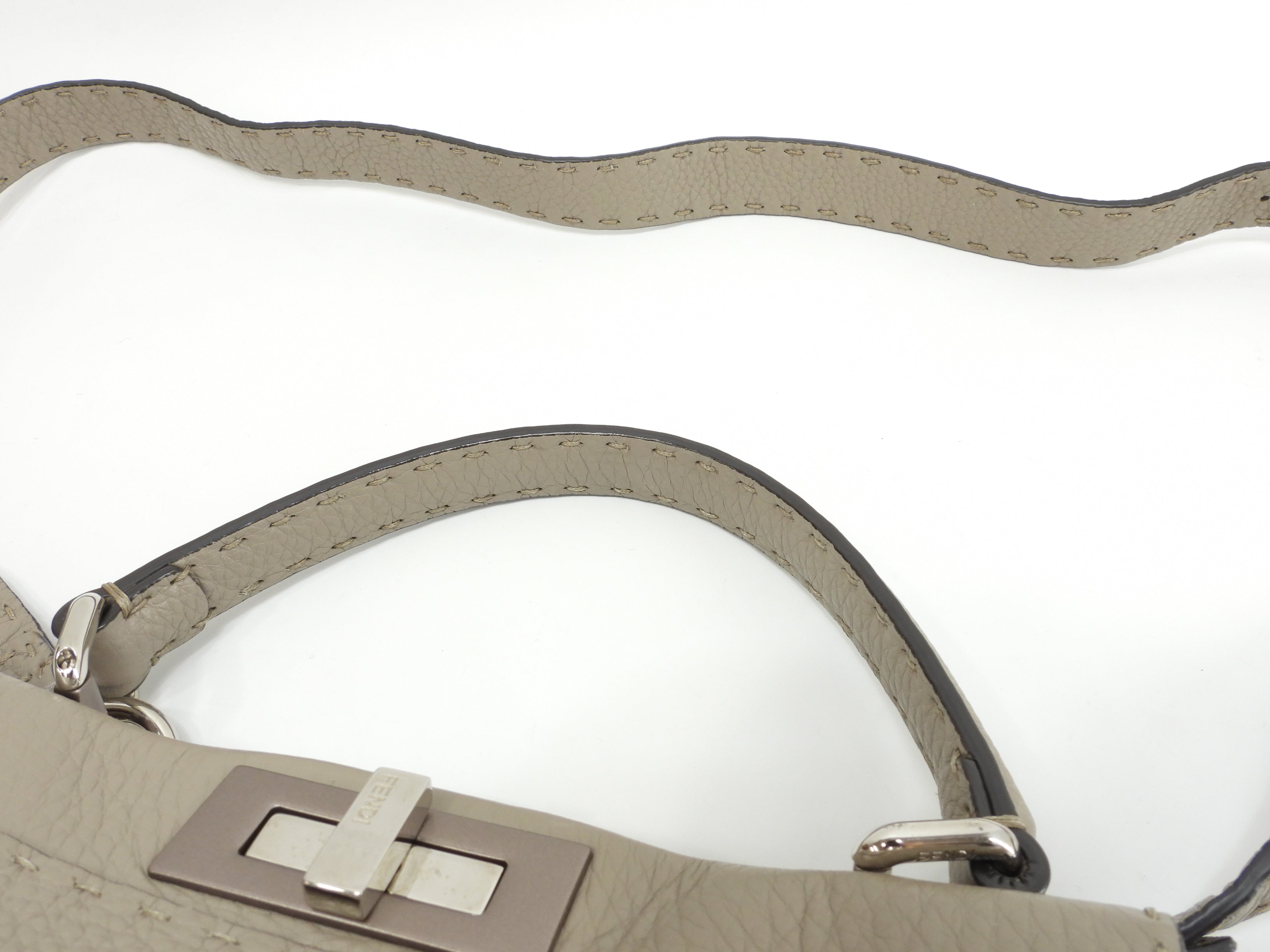 Fendi Peekaboo Regular in pelle Selleria grigia, borsa a mano con tracolla, condizioni eccellenti @ 22