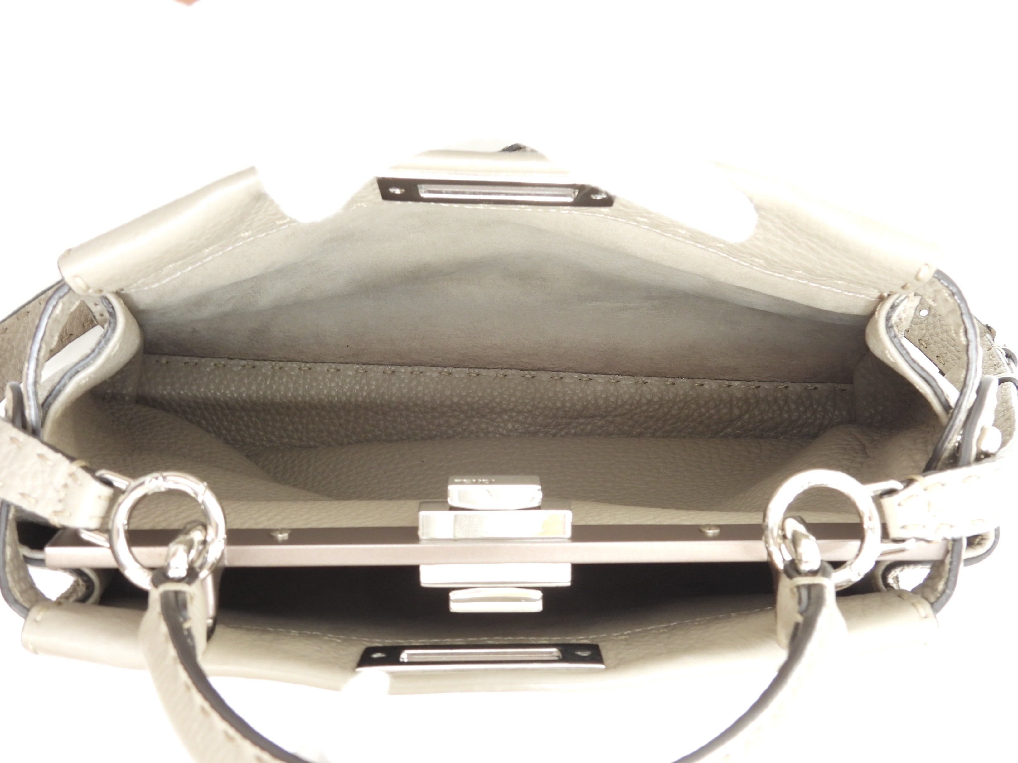 Fendi Peekaboo Regular in pelle Selleria grigia, borsa a mano con tracolla, condizioni eccellenti @ 22