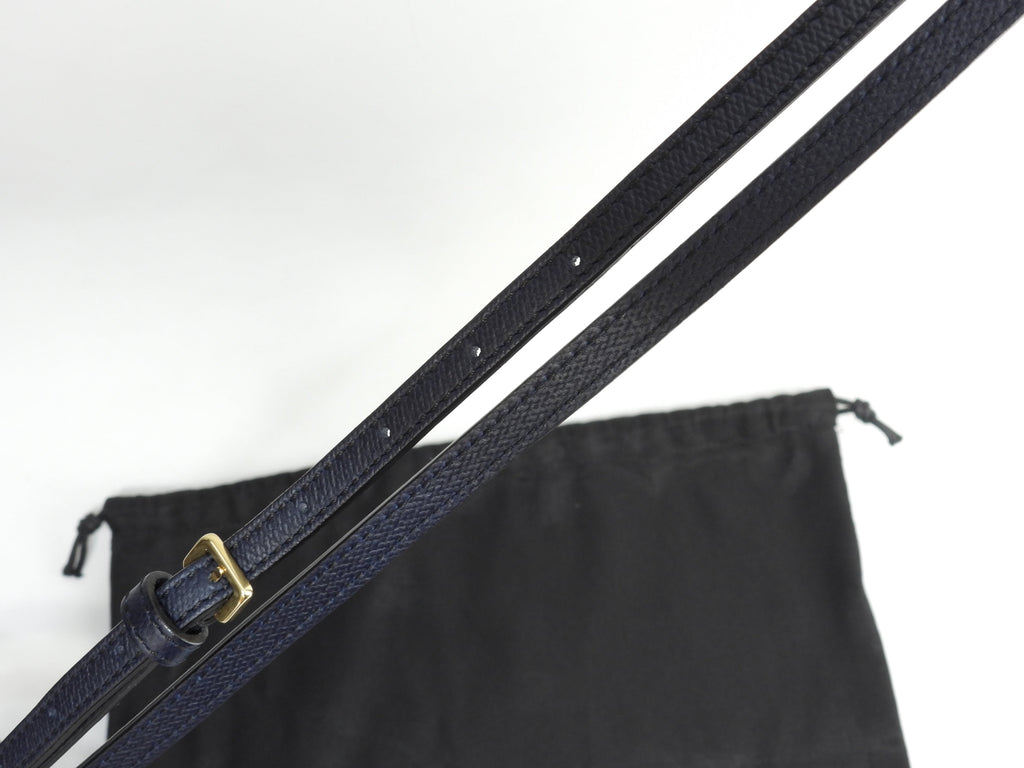 Loewe Amazona 23 Suede Denim Blue Pochette con Tracolla Mini Borsa a Mano, condizioni eccellenti@061403