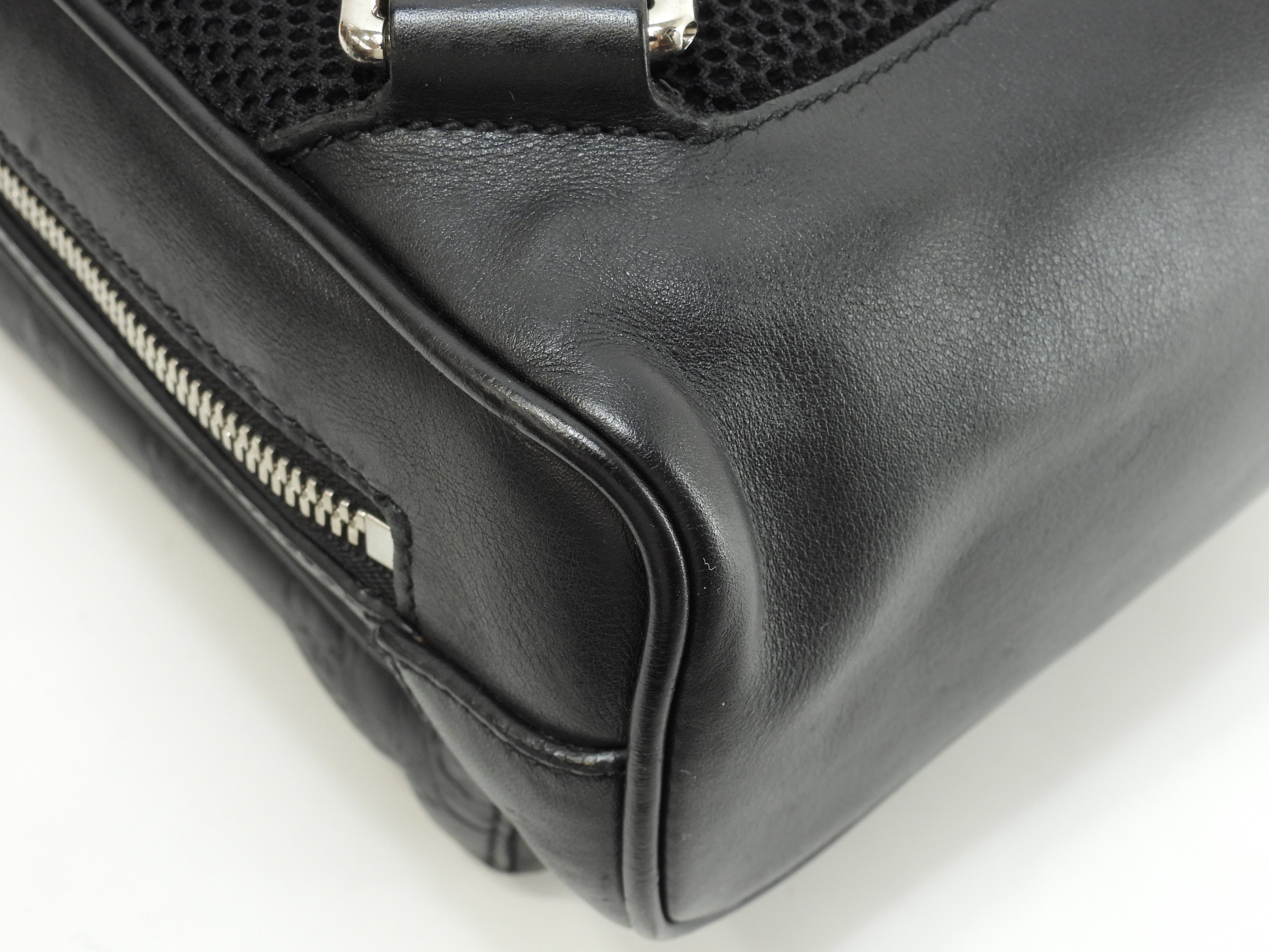 グッチ 縦長ボディバッグ 523234 GGシマレザー黒 斜掛ショルダーバッグ@ 1