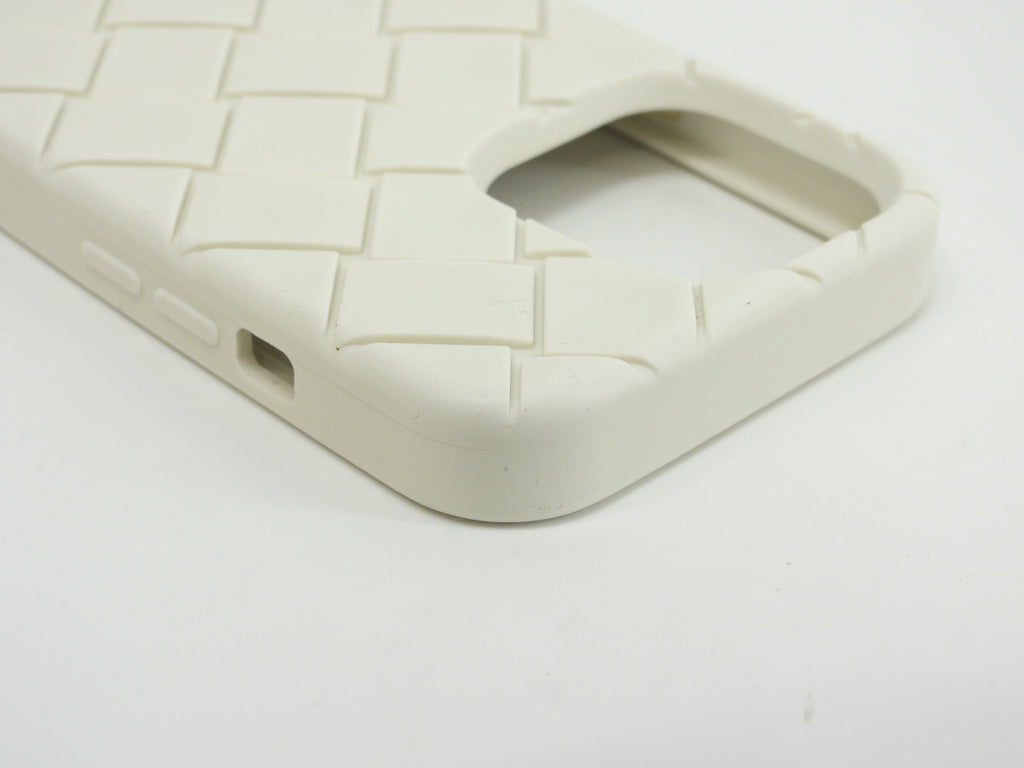 ボッテガヴェネタ s付iphone14Proケース 中イントレチャート シリコン白 カバー@ 26